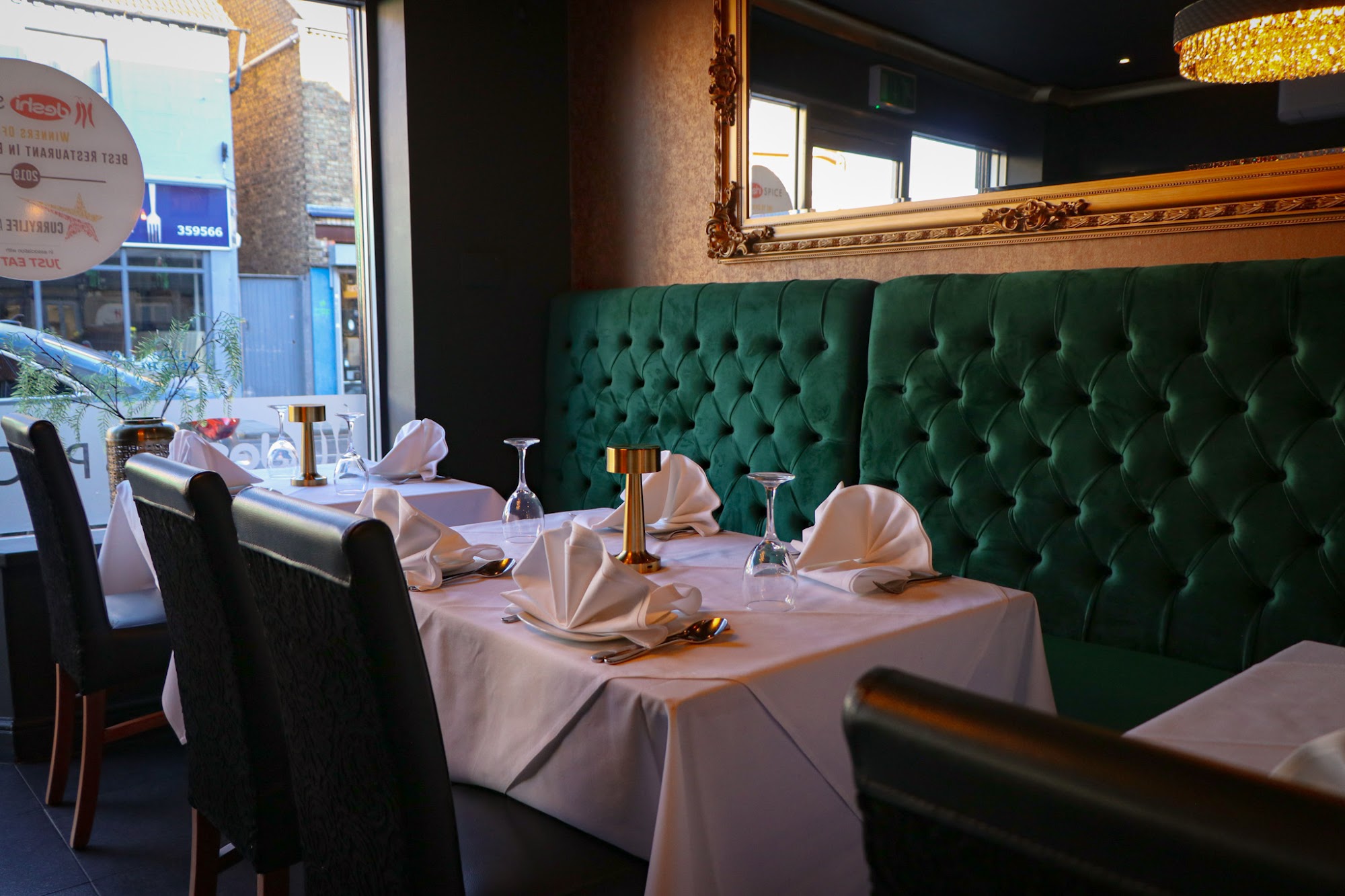 Deshi Spice Restaurant & Lounge