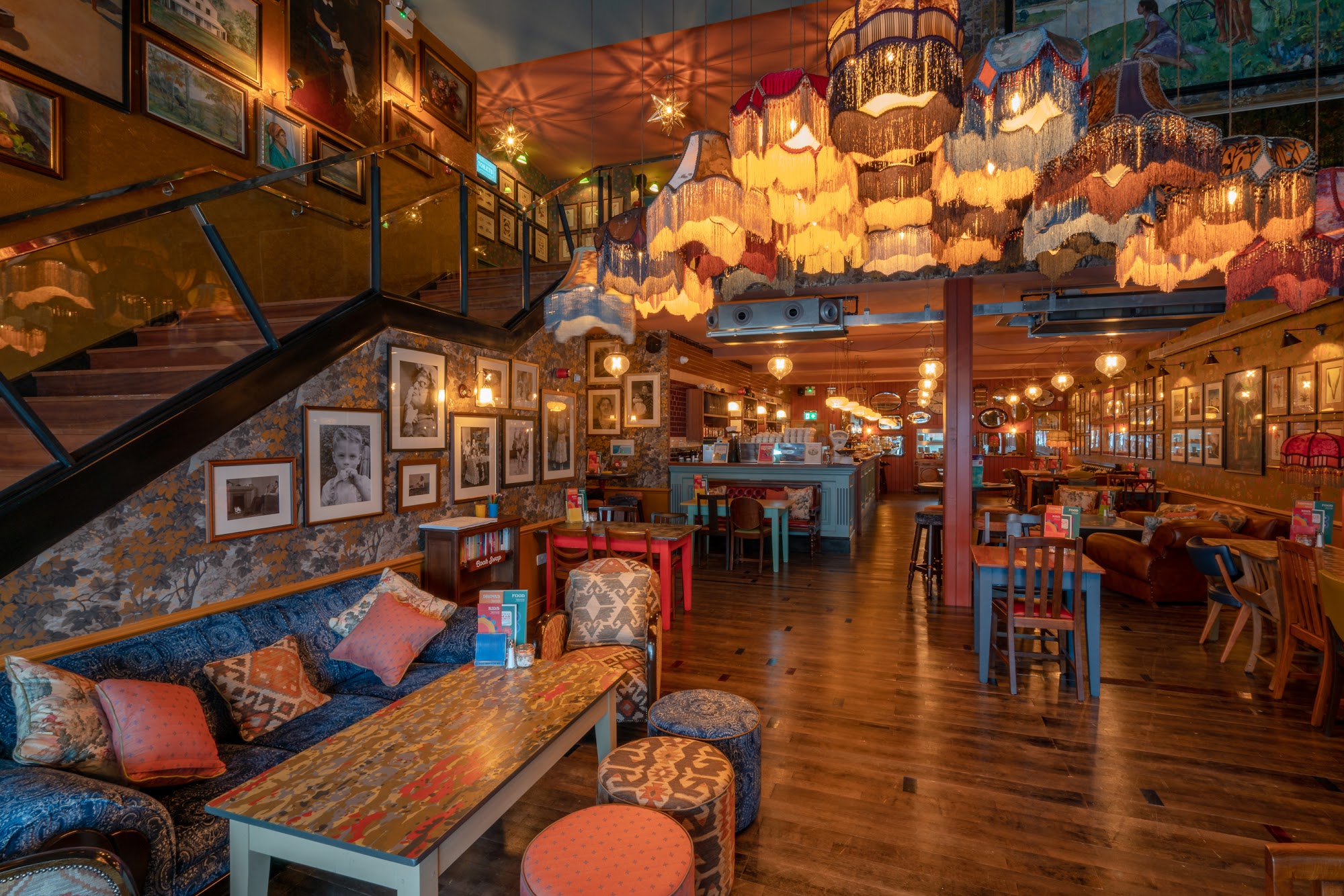 Cobrizo Lounge