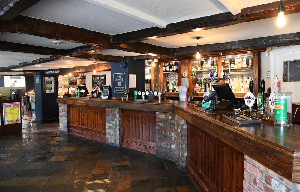 Plough Inn - Pub & Carvery
