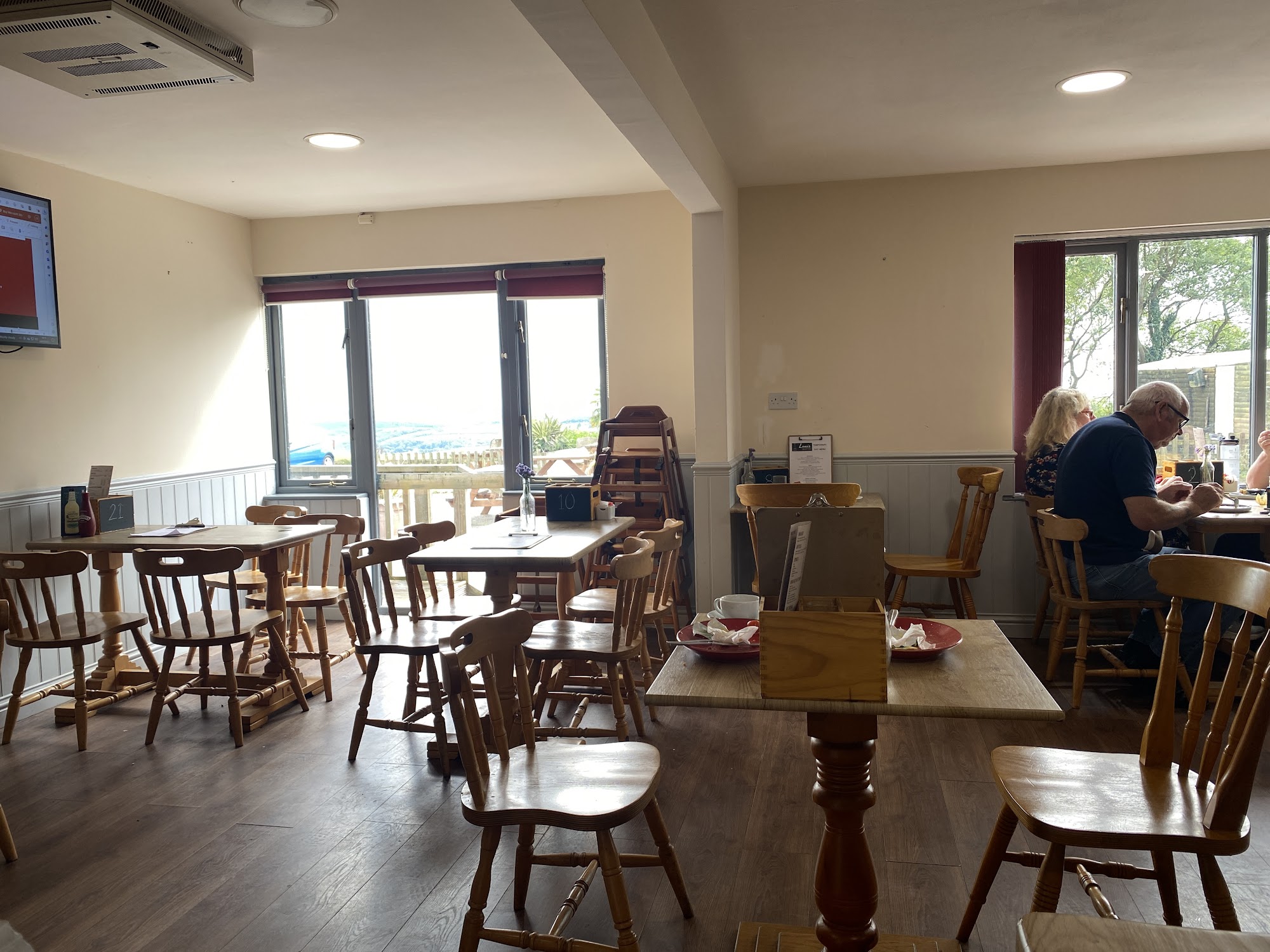 Louis Tea Rooms