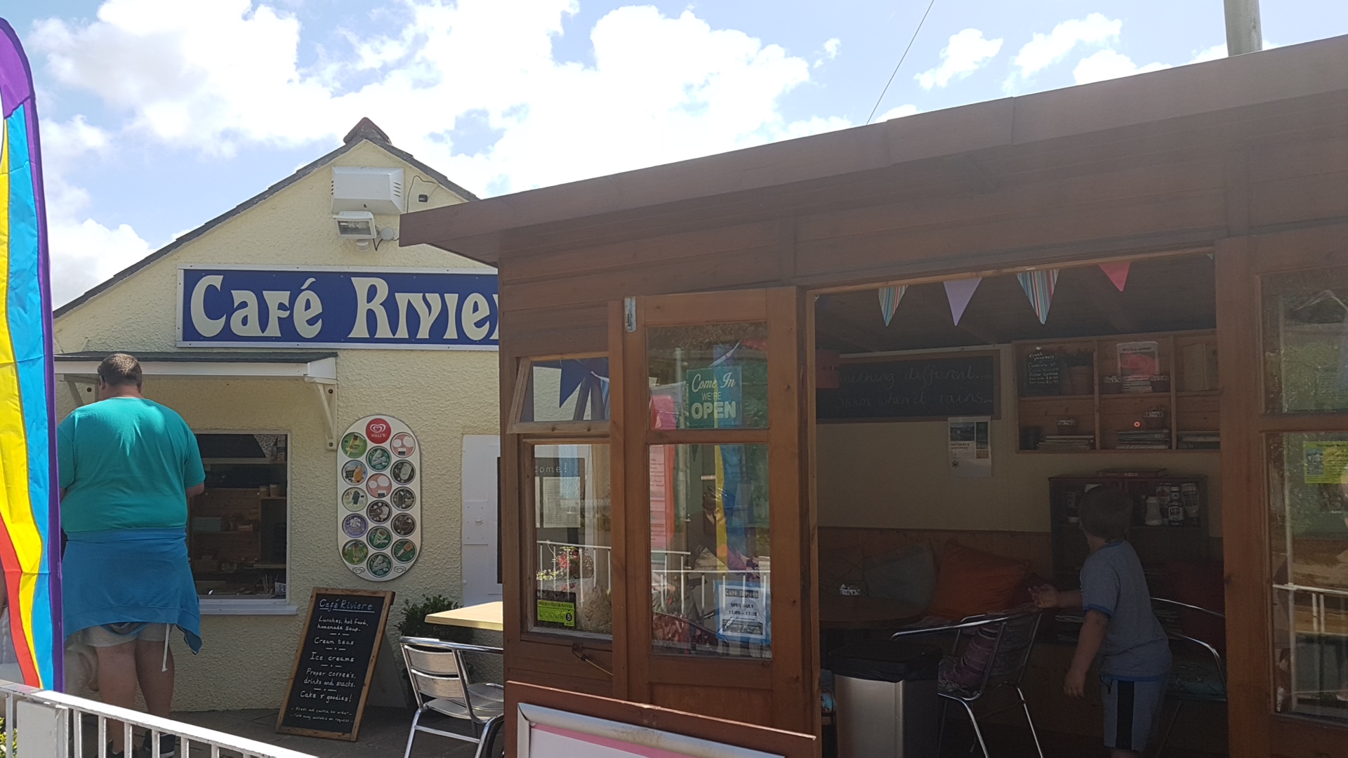 Cafe Riviera