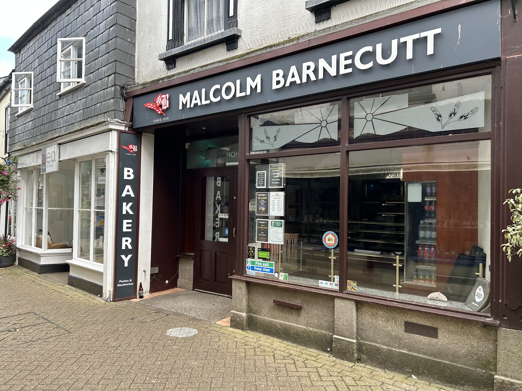 Malcolm Barnecutt