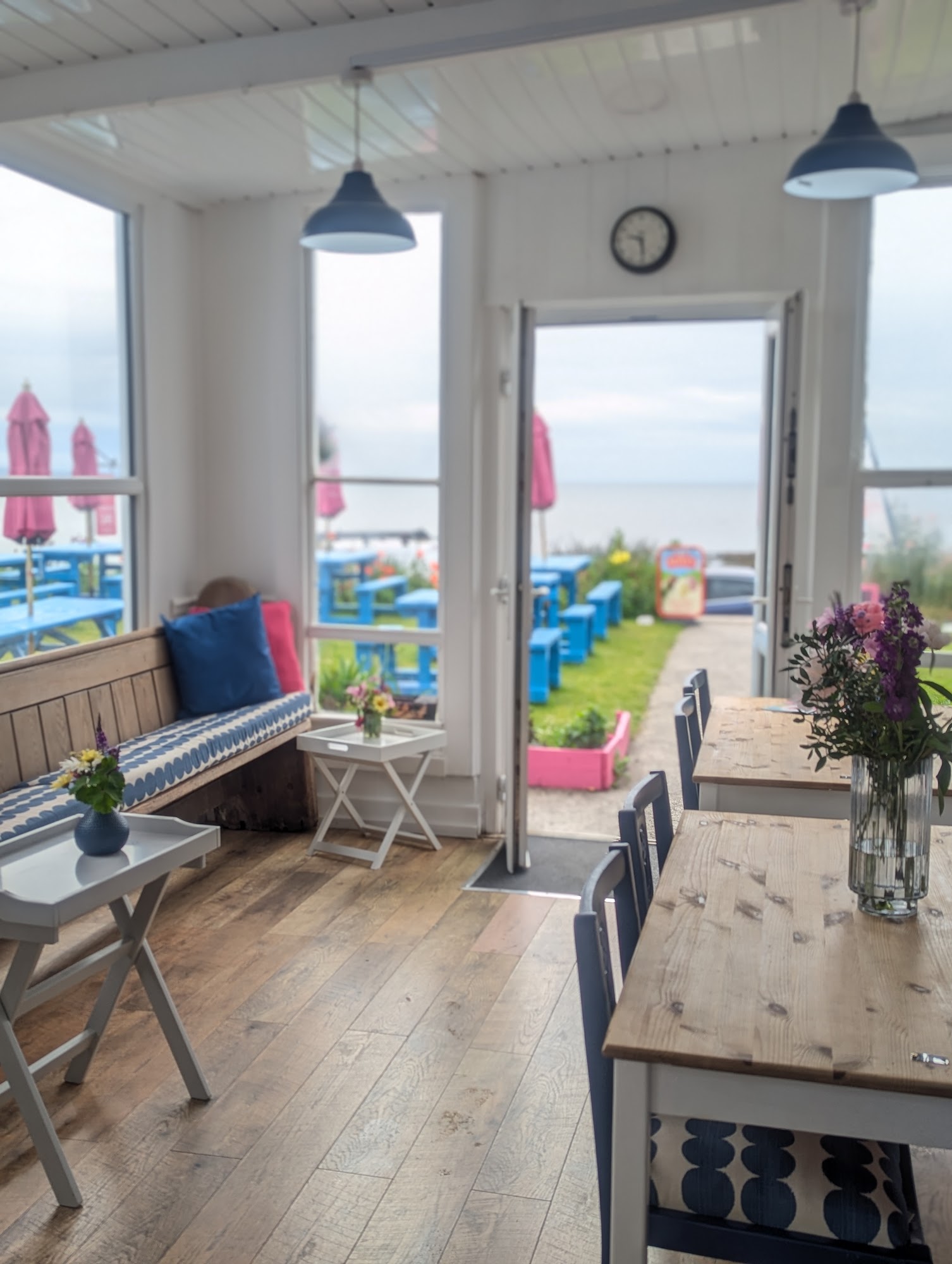 Island View Cafe