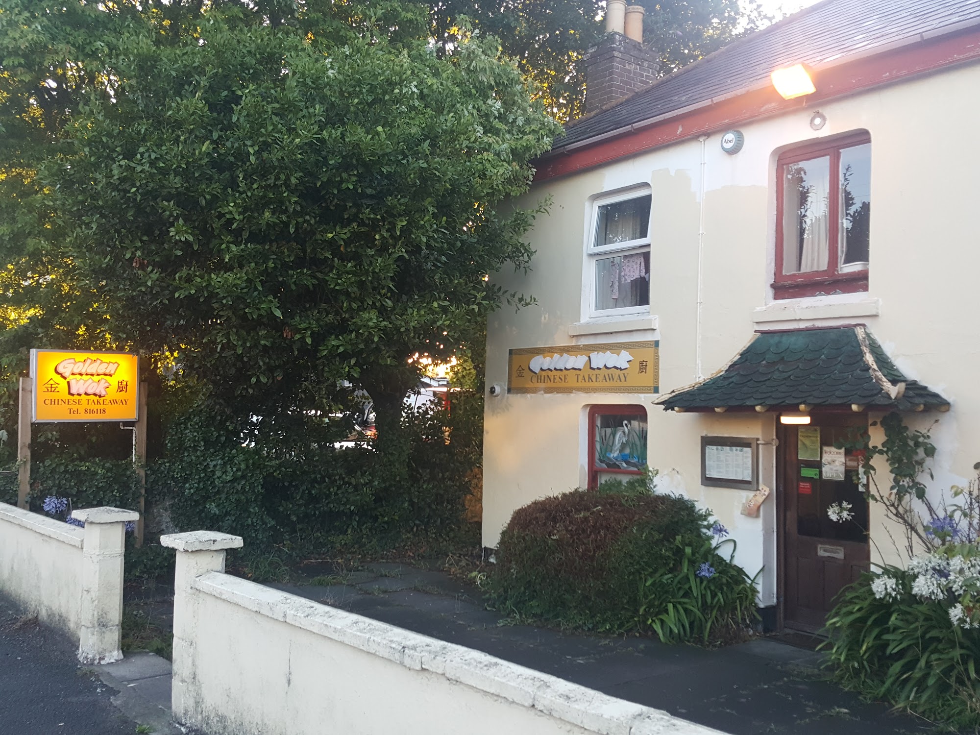 The Golden Wok
