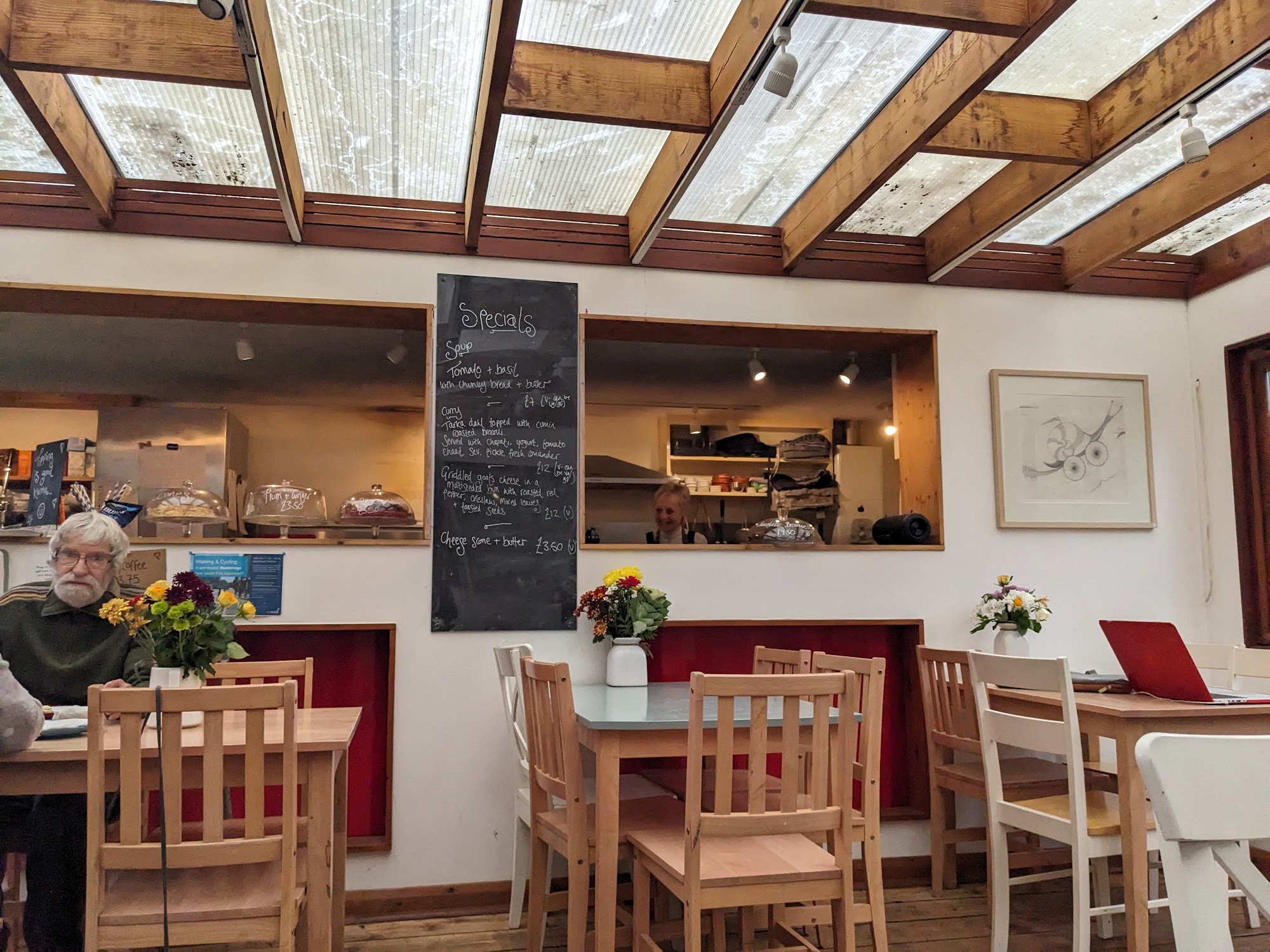 Snail's Pace Cafe