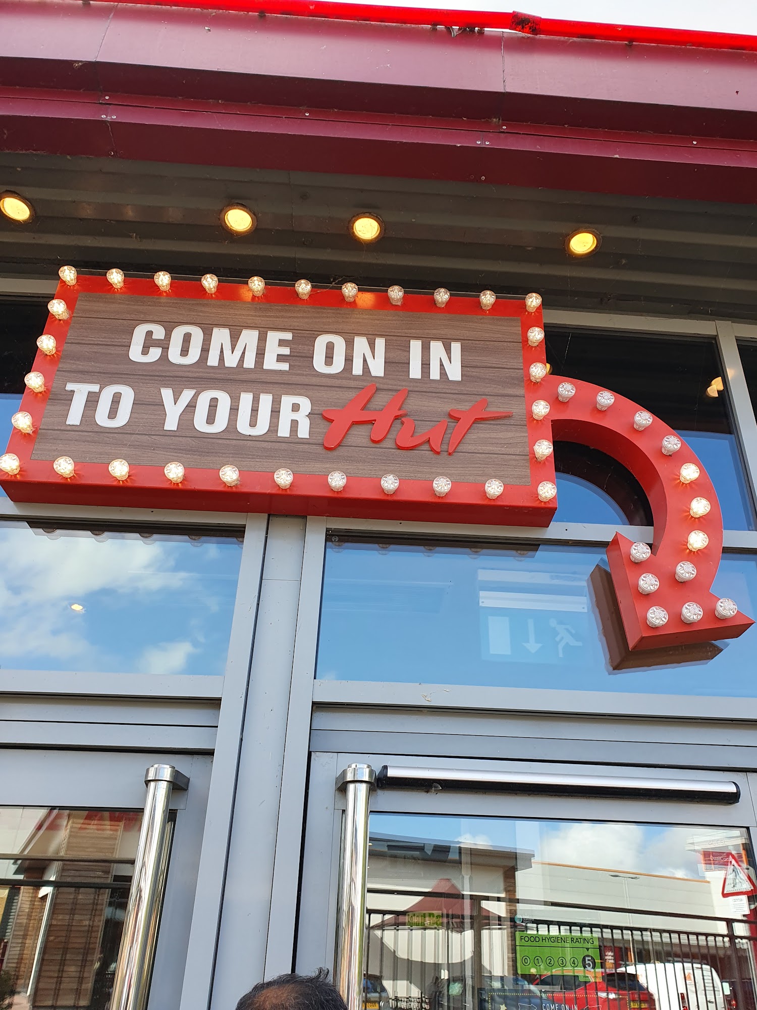 Pizza Hut Restaurants