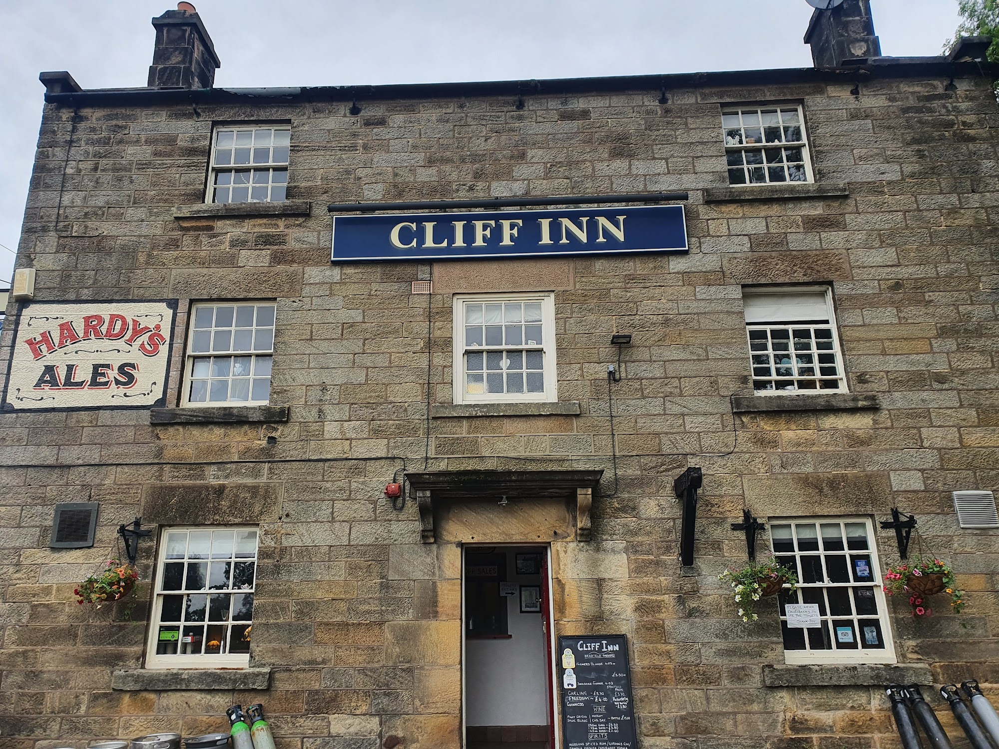 Cliff Inn
