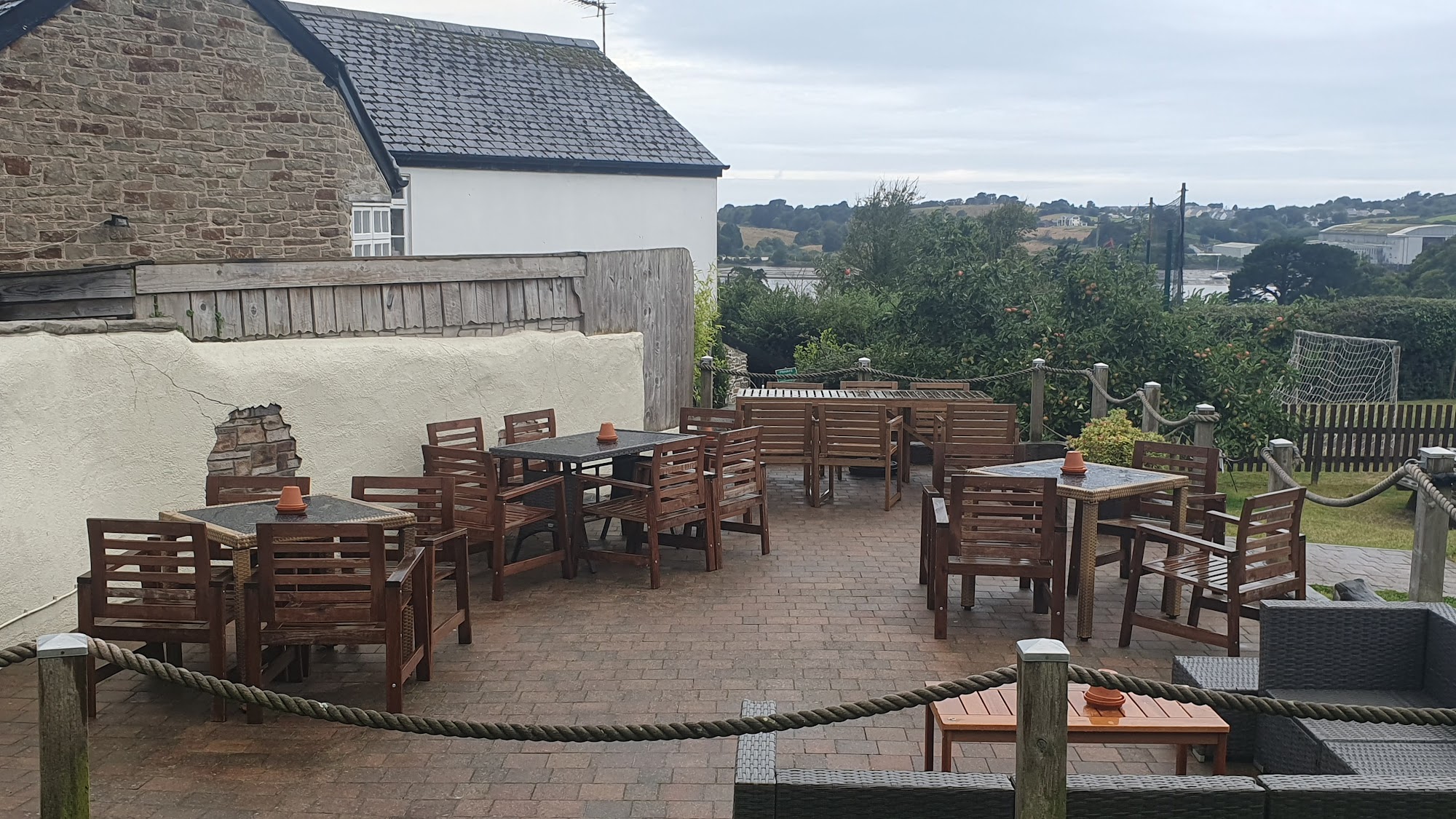 Westleigh Inn