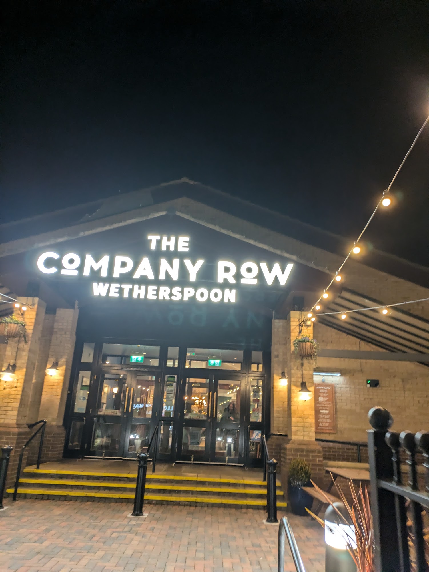 The Company Row - JD Wetherspoon