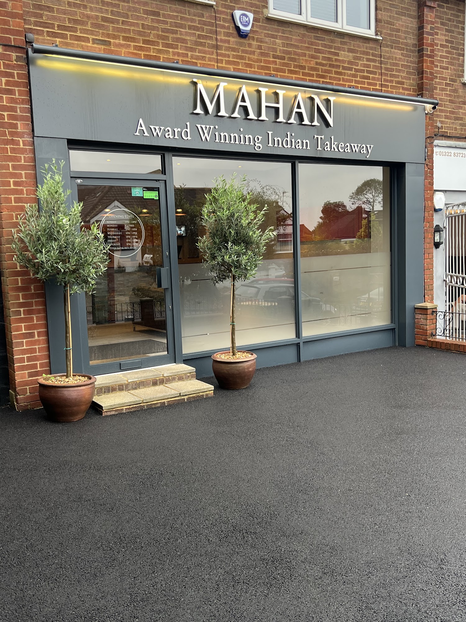 Mahan Indian Takeaway Joydens Wood
