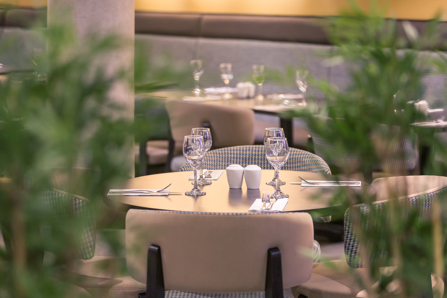 BORDERS RESTAURANT