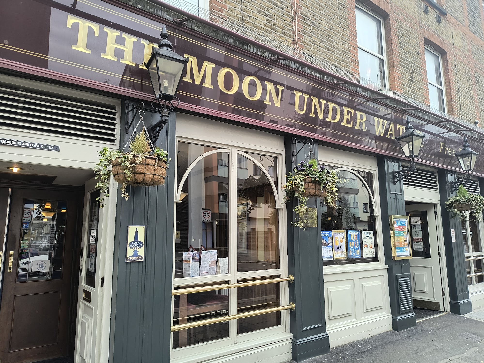 The Moon Under Water - JD Wetherspoon