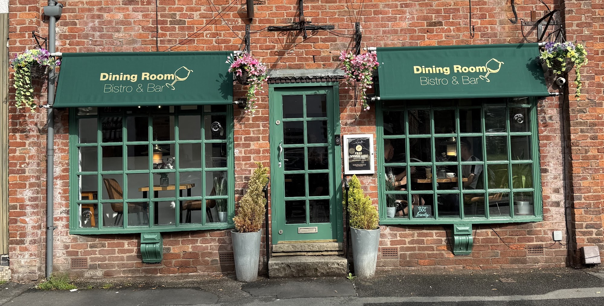 The Dining Room Gee Cross