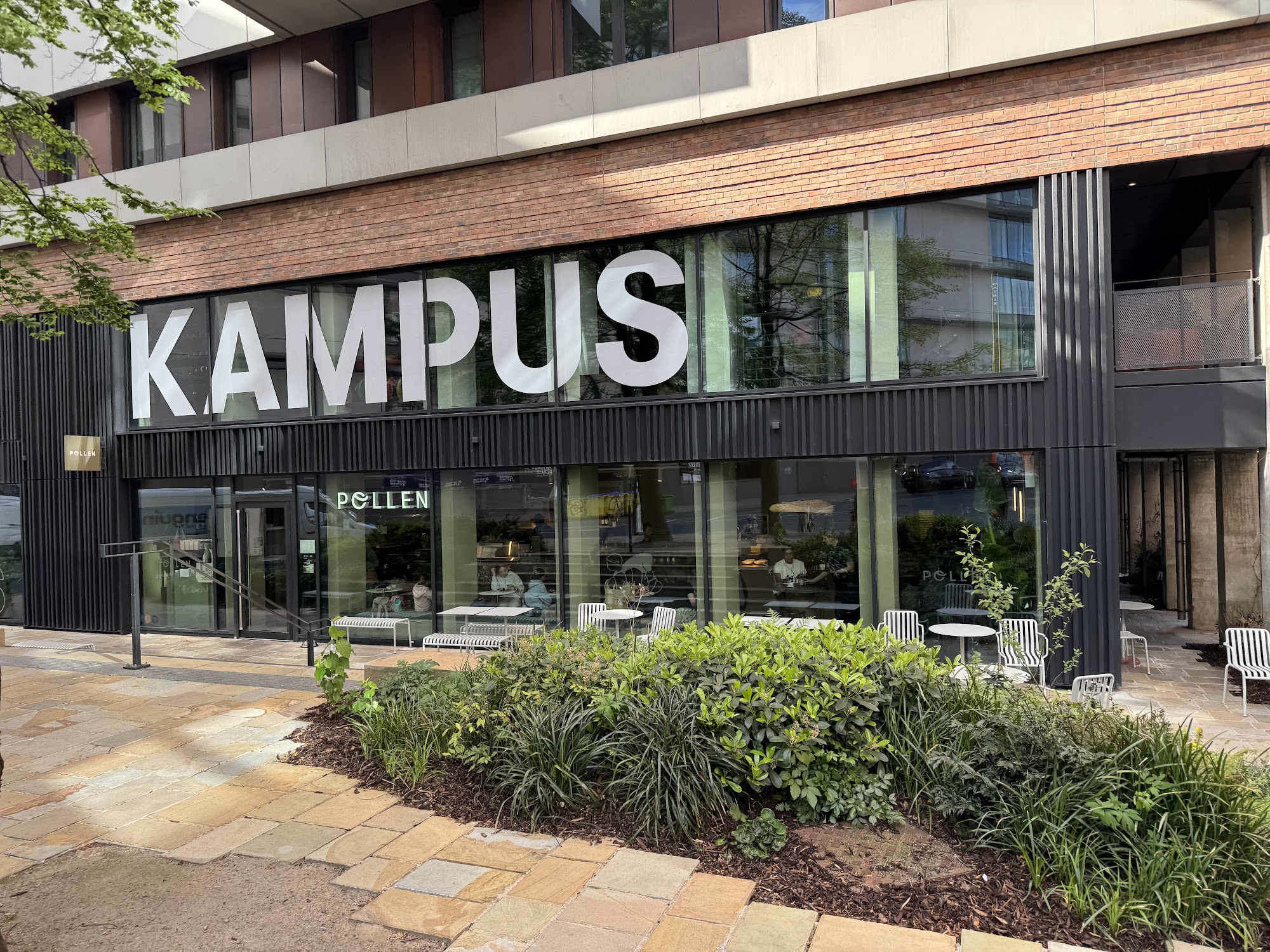Pollen Bakery - KAMPUS