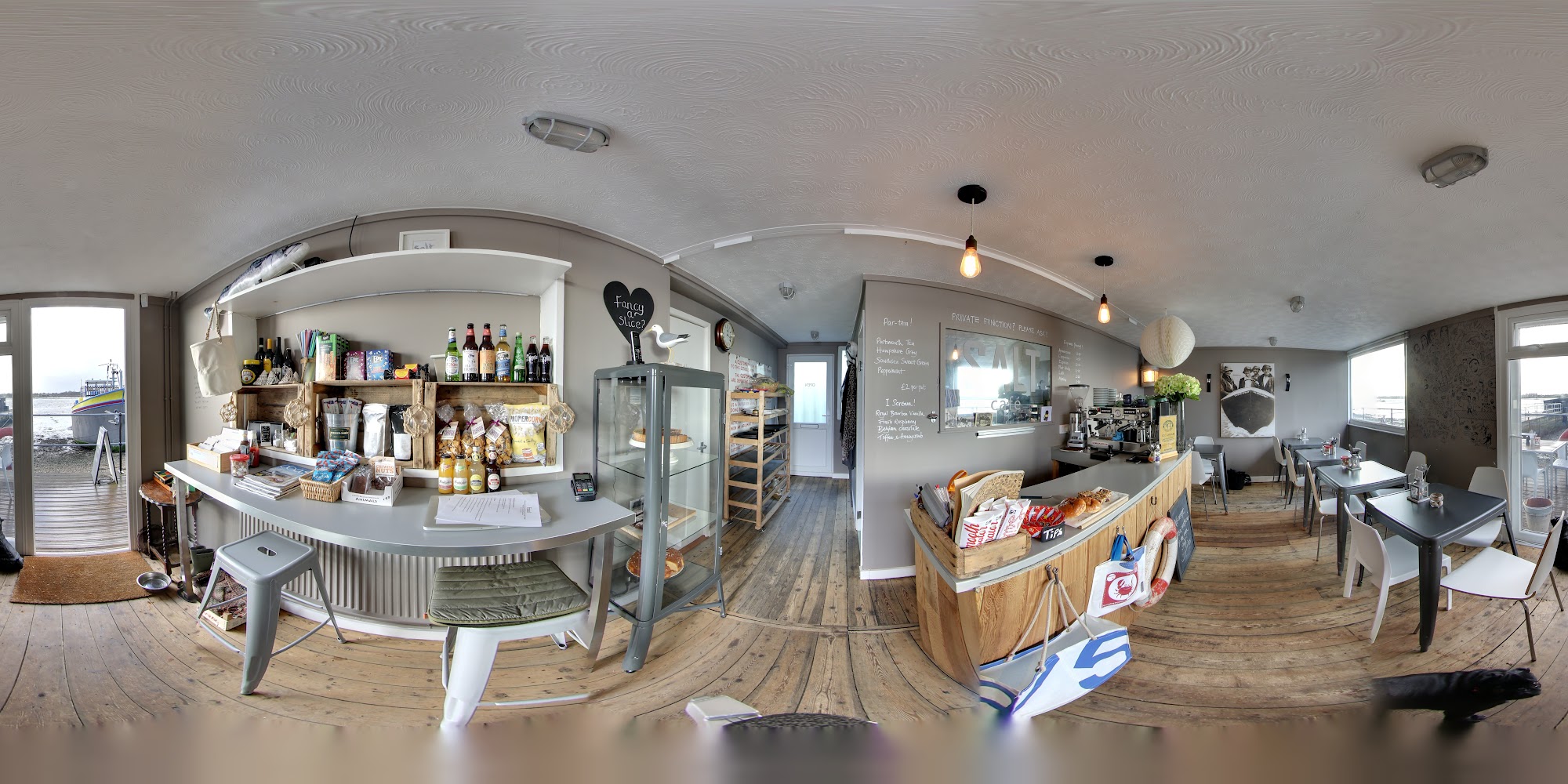 Salt Café