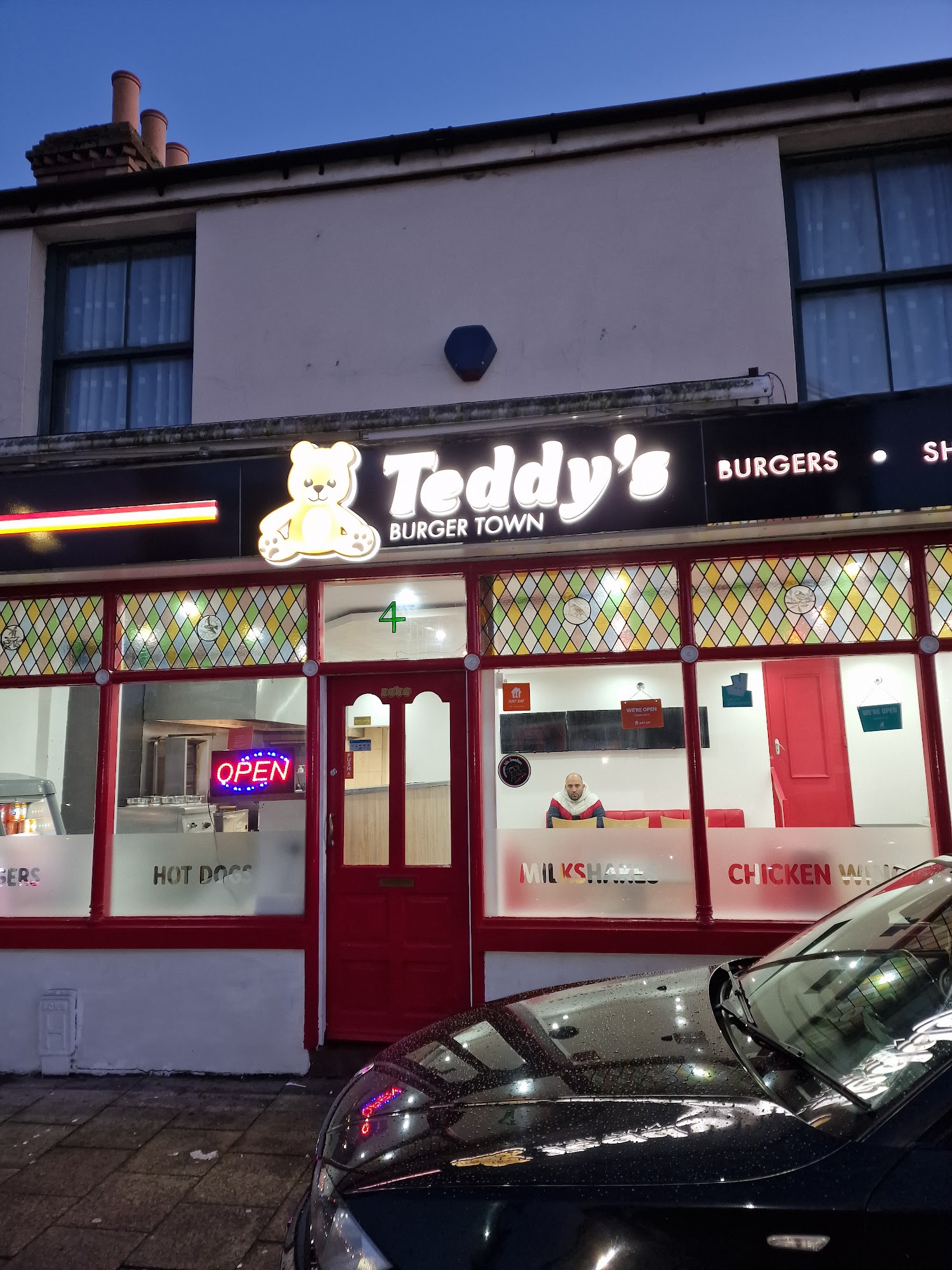 Teddys Burger Town