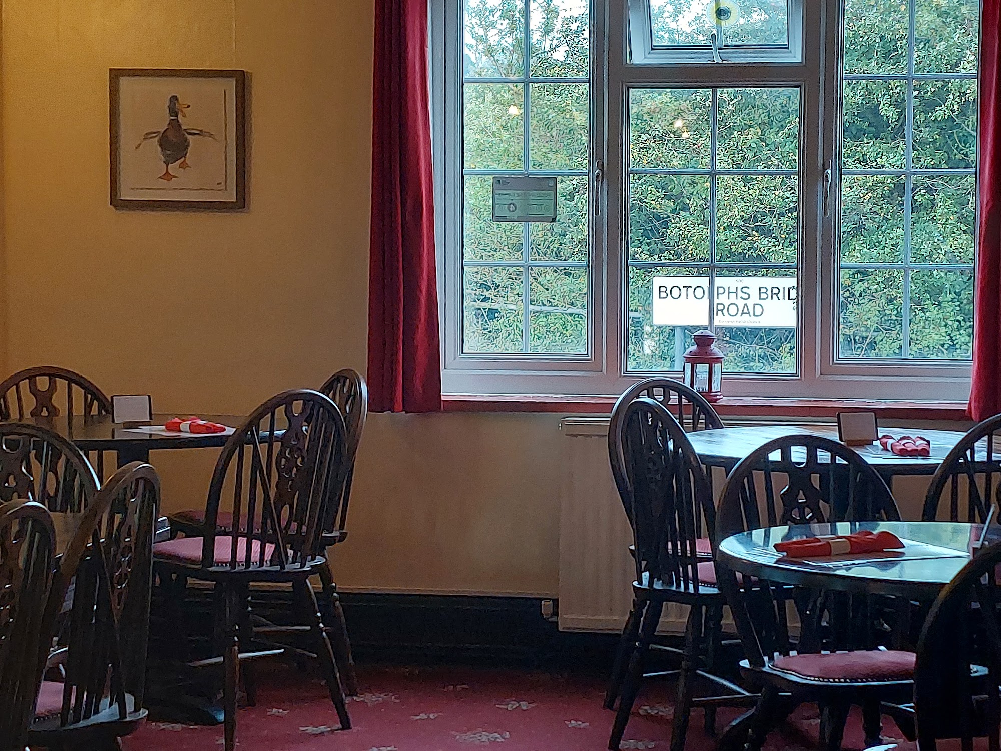Botolphs Bridge Inn