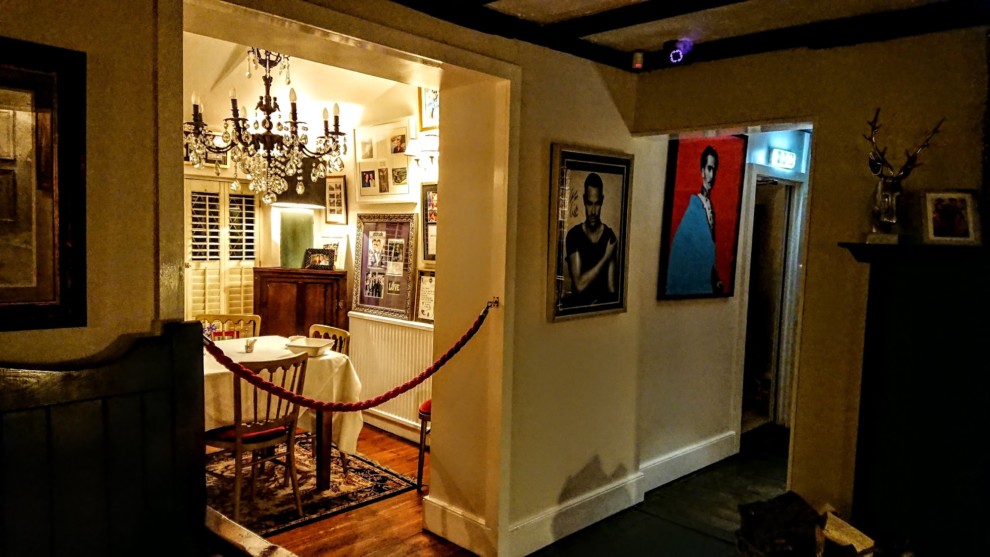 Hilltop Hotel & Restaurant