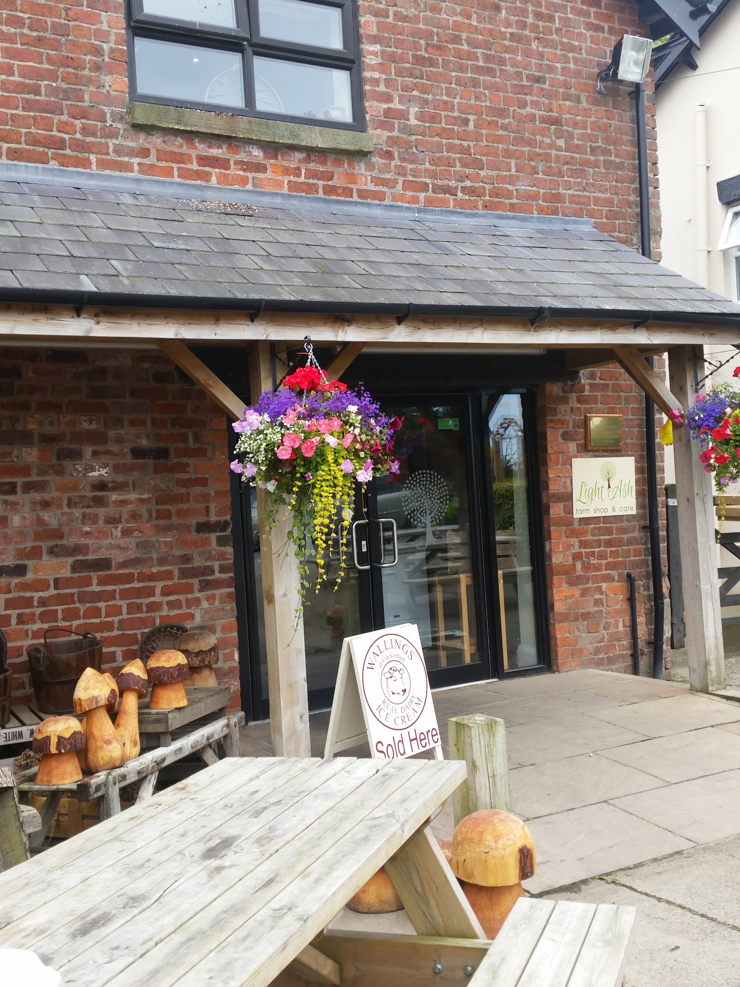 Light Ash Farm Shop and Cafe