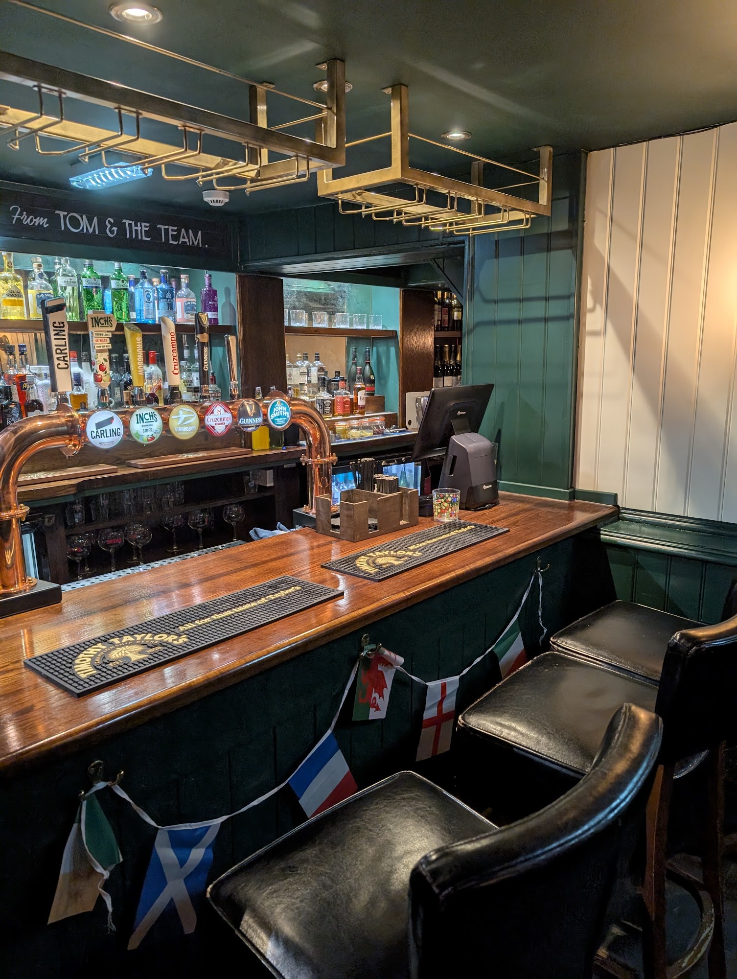 The Cross Keys Inn