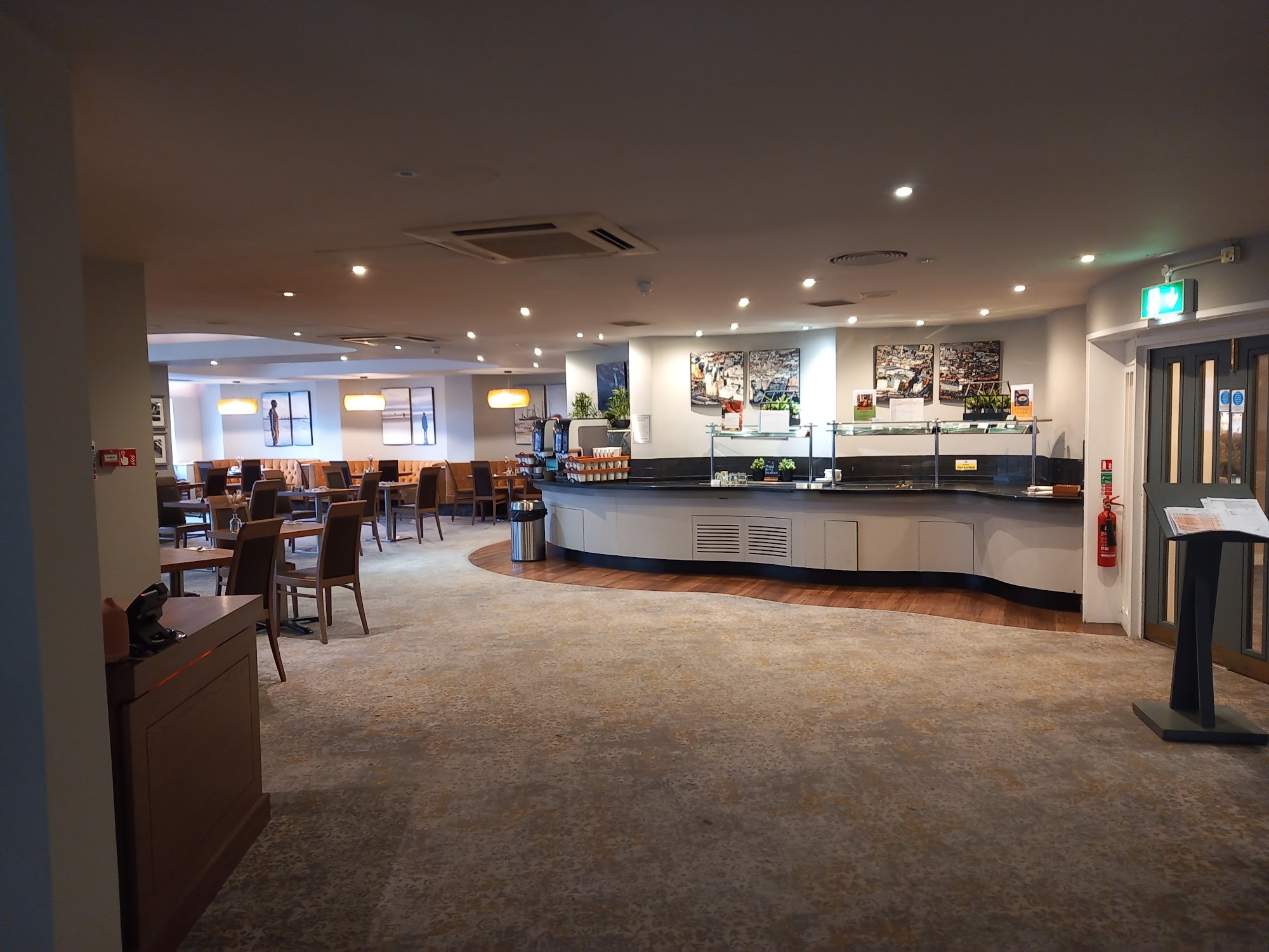 VISTA RESTAURANT