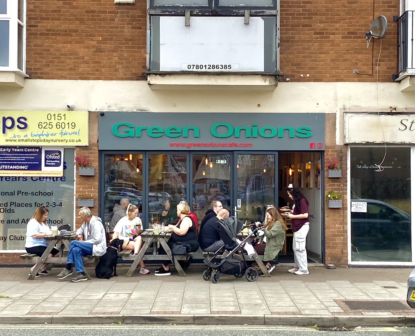 Green Onions Cafe
