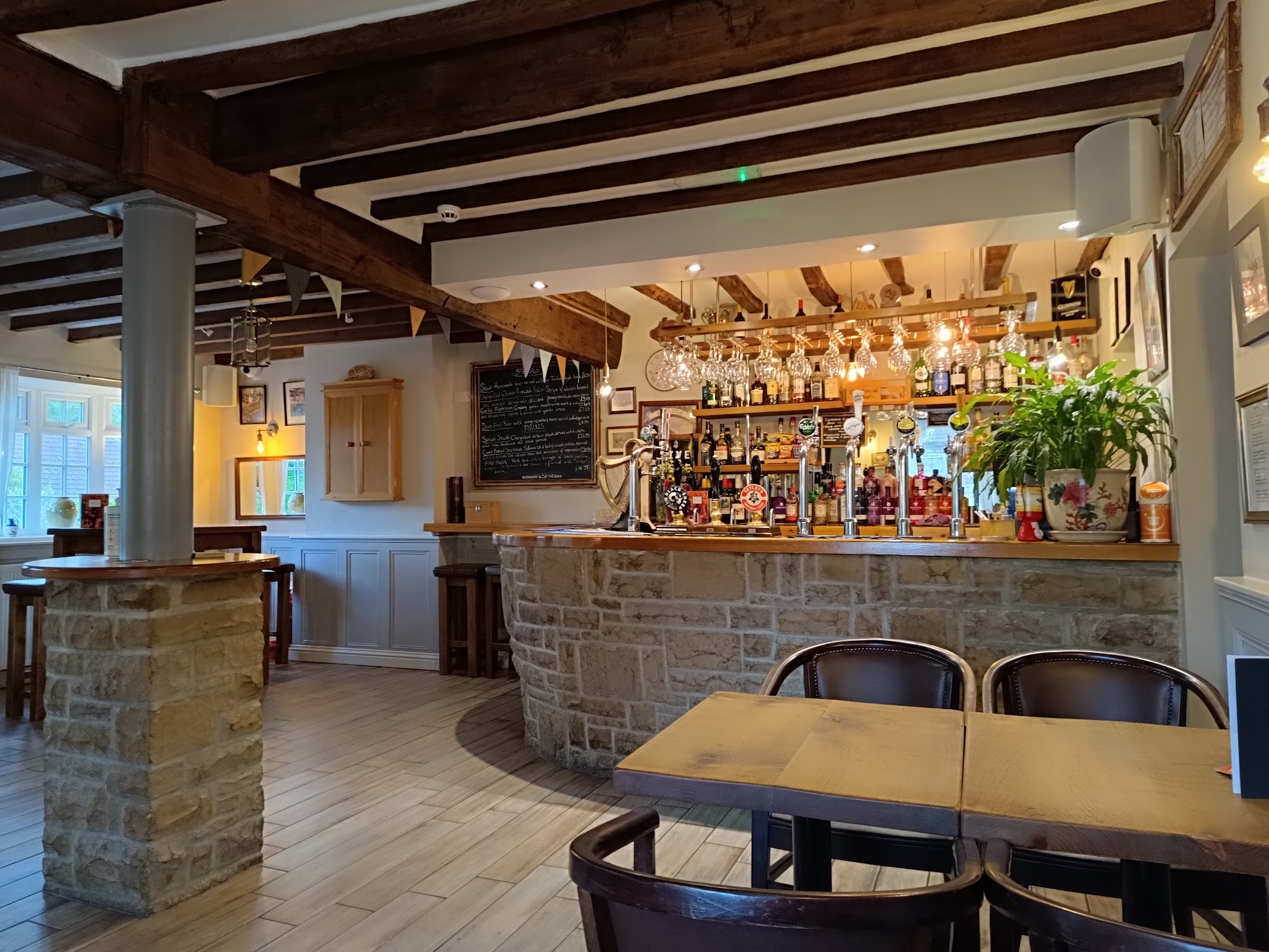 The Greyhound At Bagby
