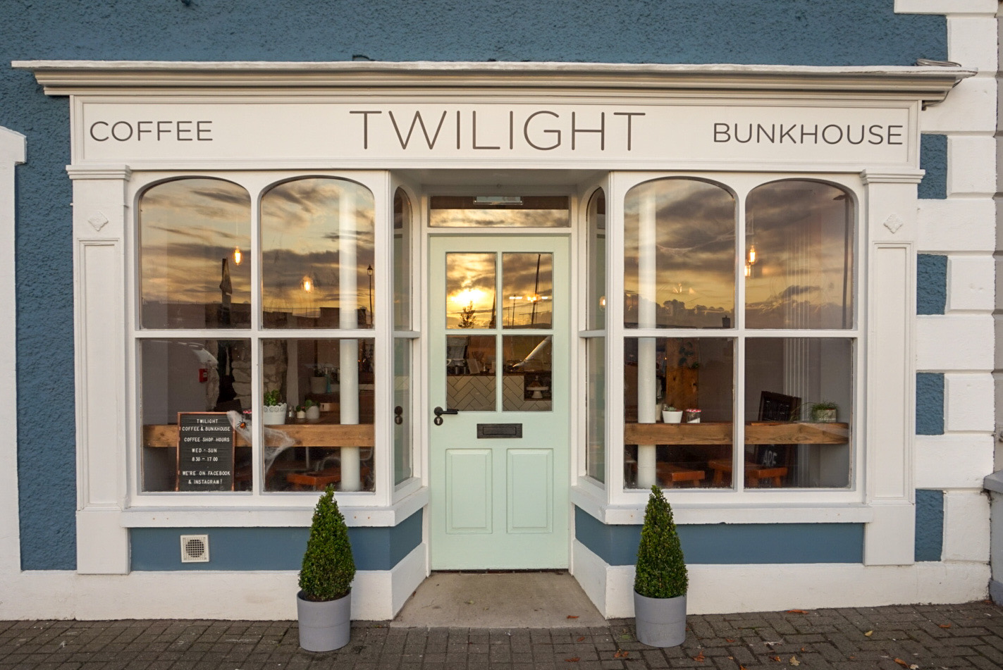 Twilight Coffee & Bunkhouse