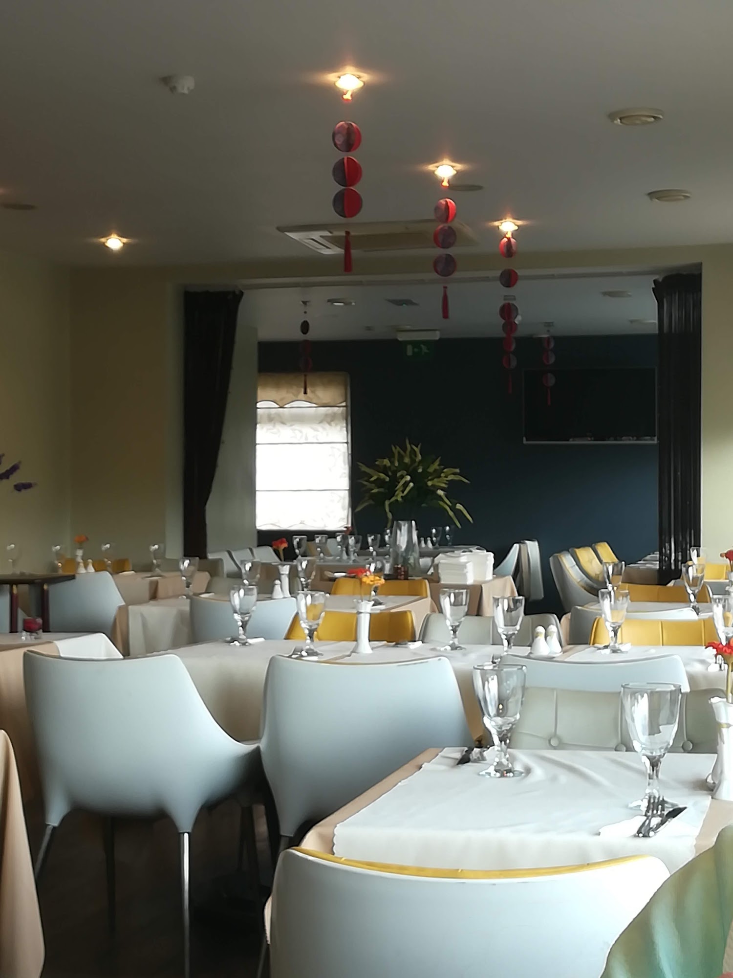Riverside Chinese Restaurant
