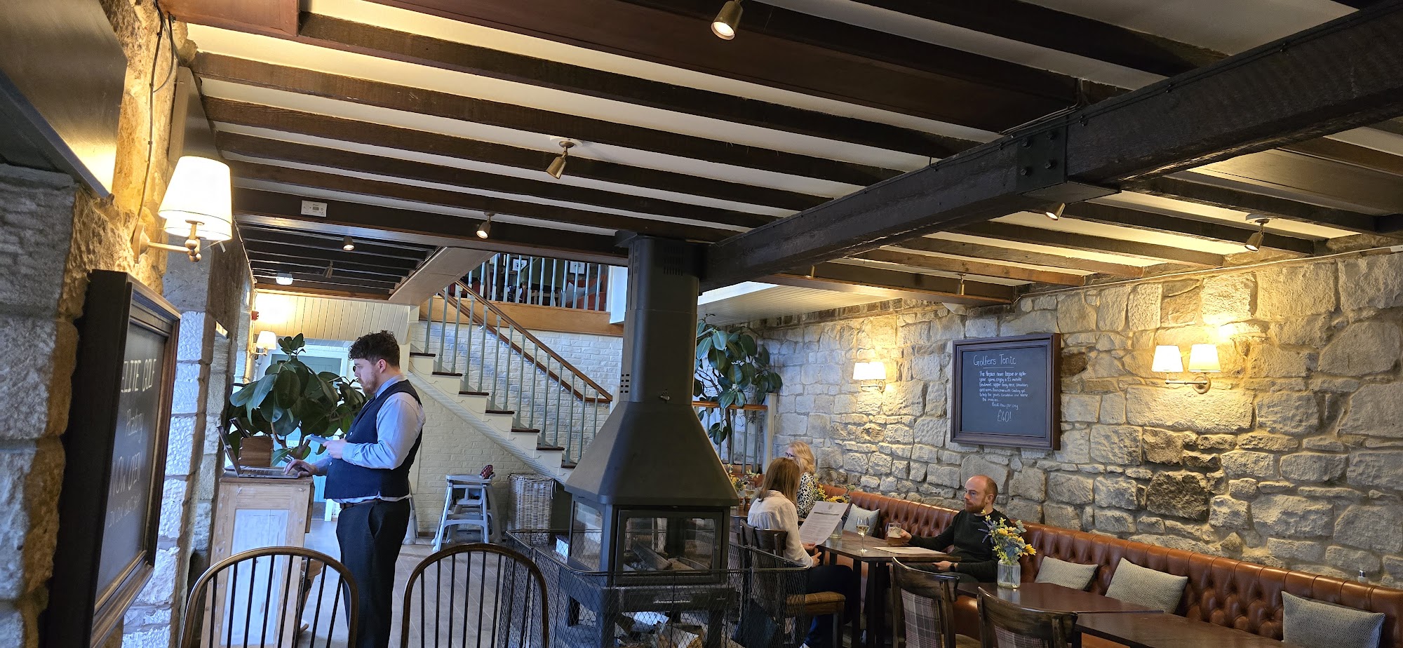 Linden Tree Pub
