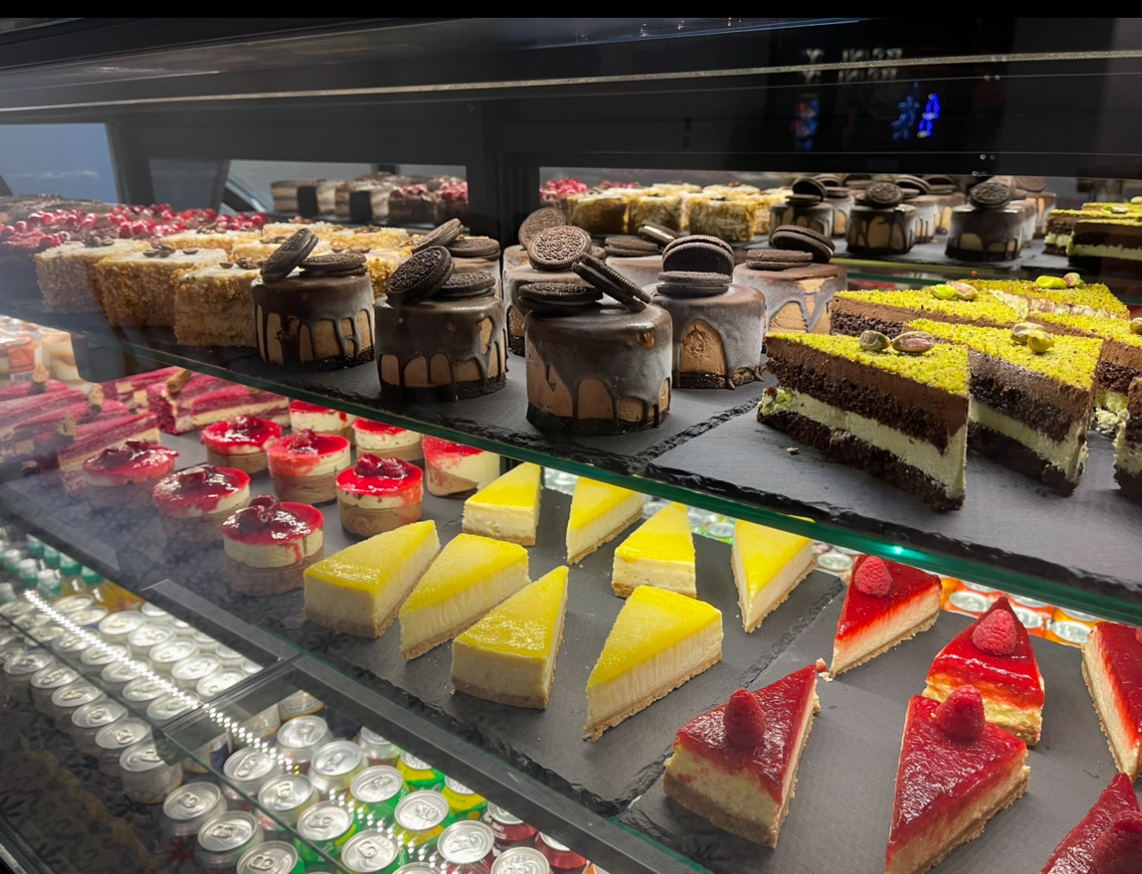 Turquoise Cafe & Eatery