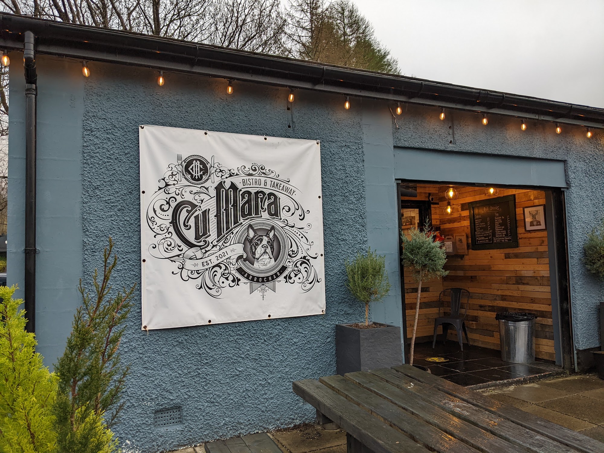 Cù Mara Bistro & Takeaway