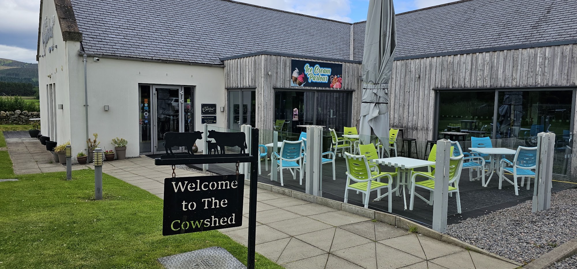 The Cowshed Restaurant & Takeaway