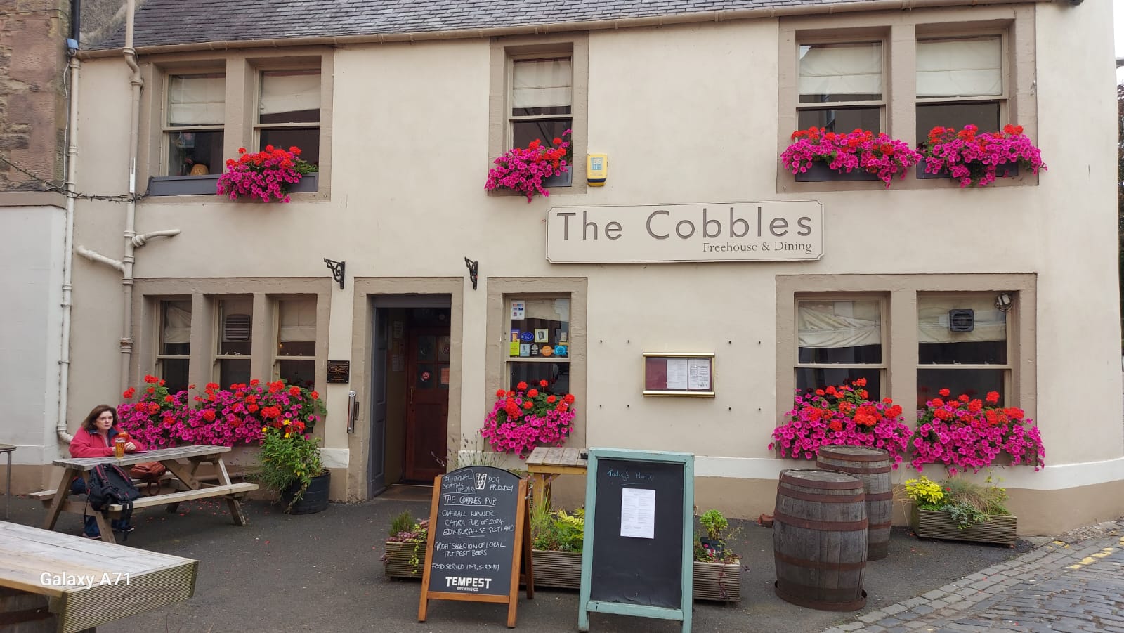 The Cobbles - Freehouse & Dining