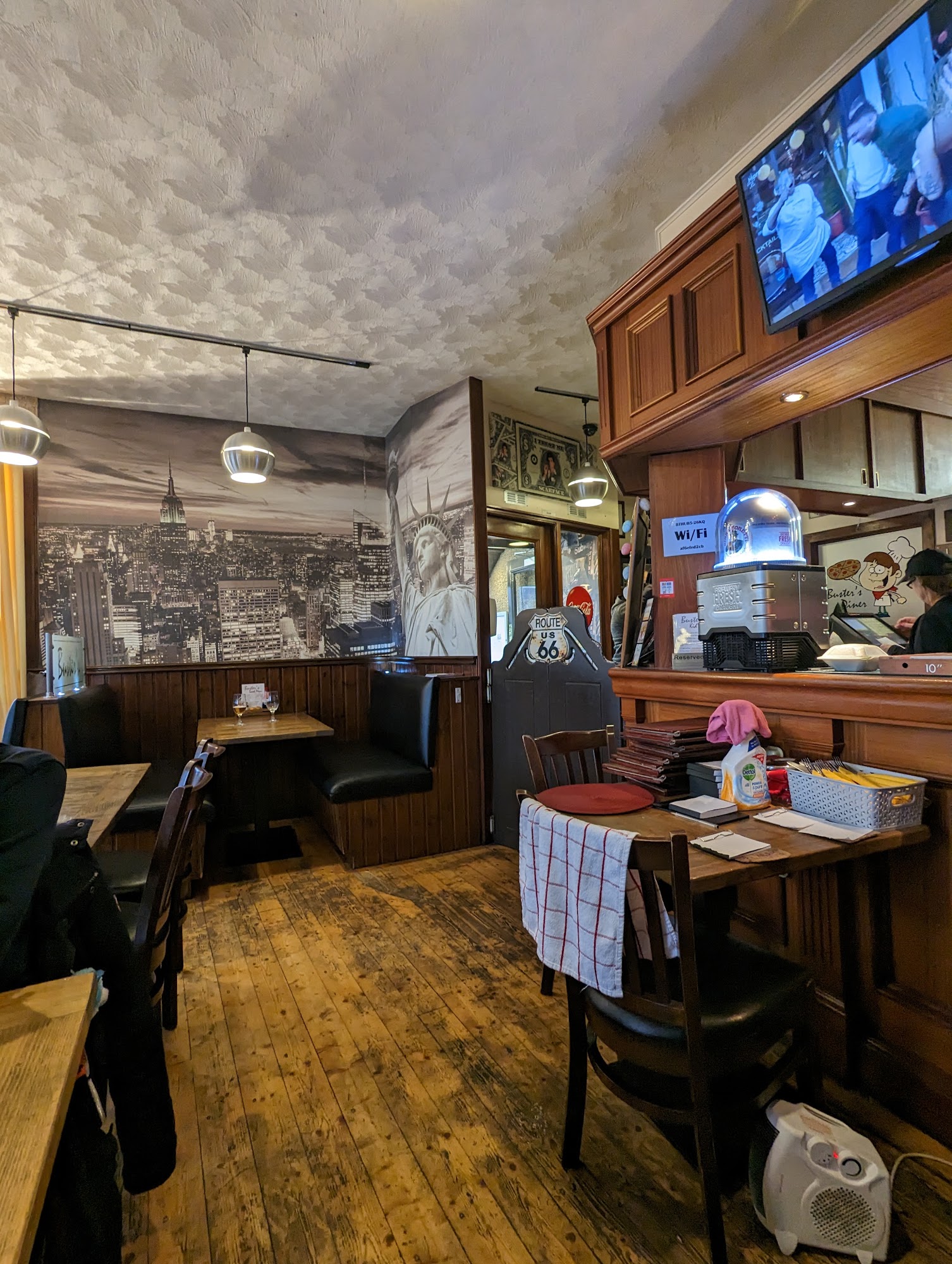Busters Diner
