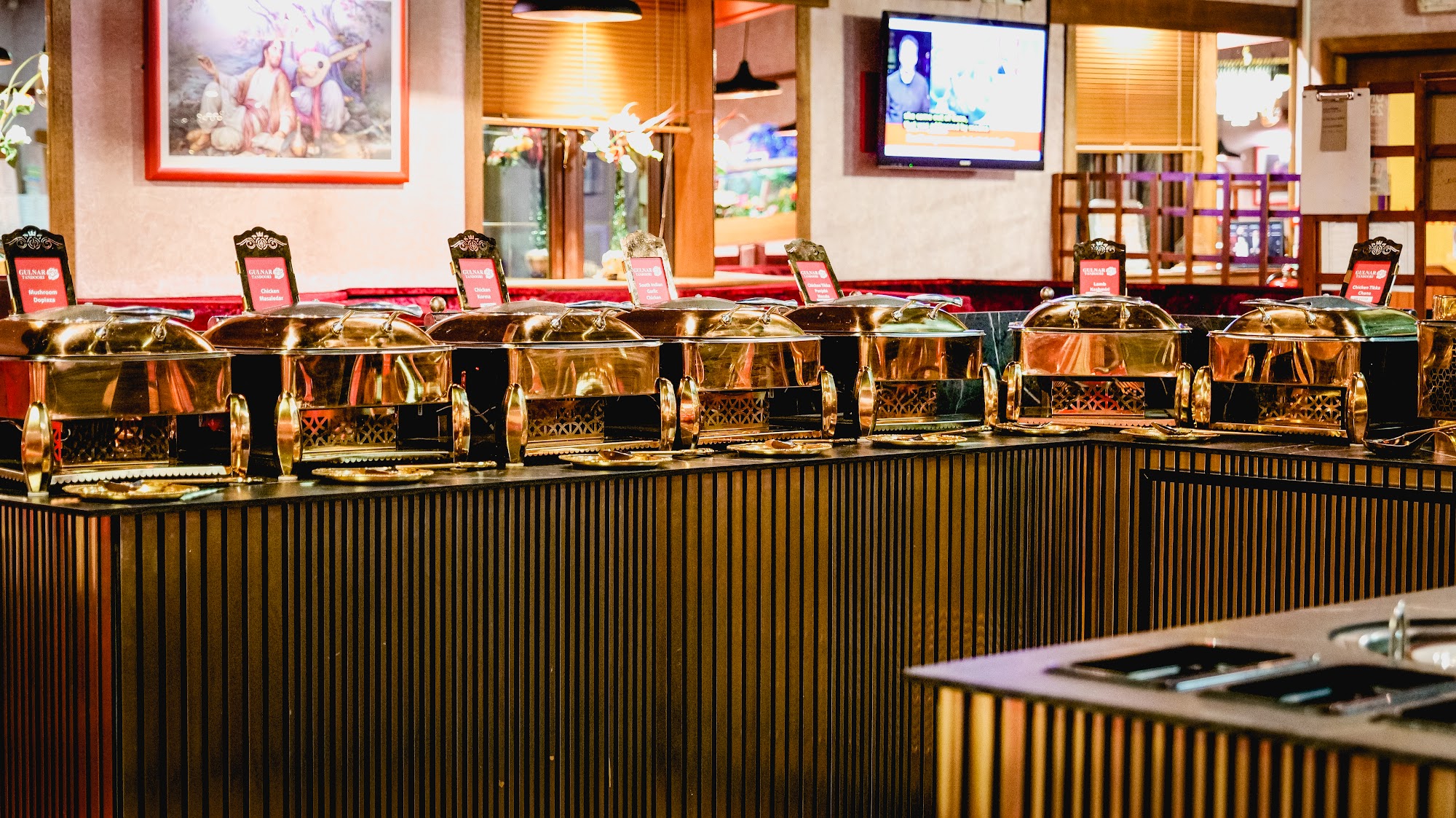 Gulnar Tandoori