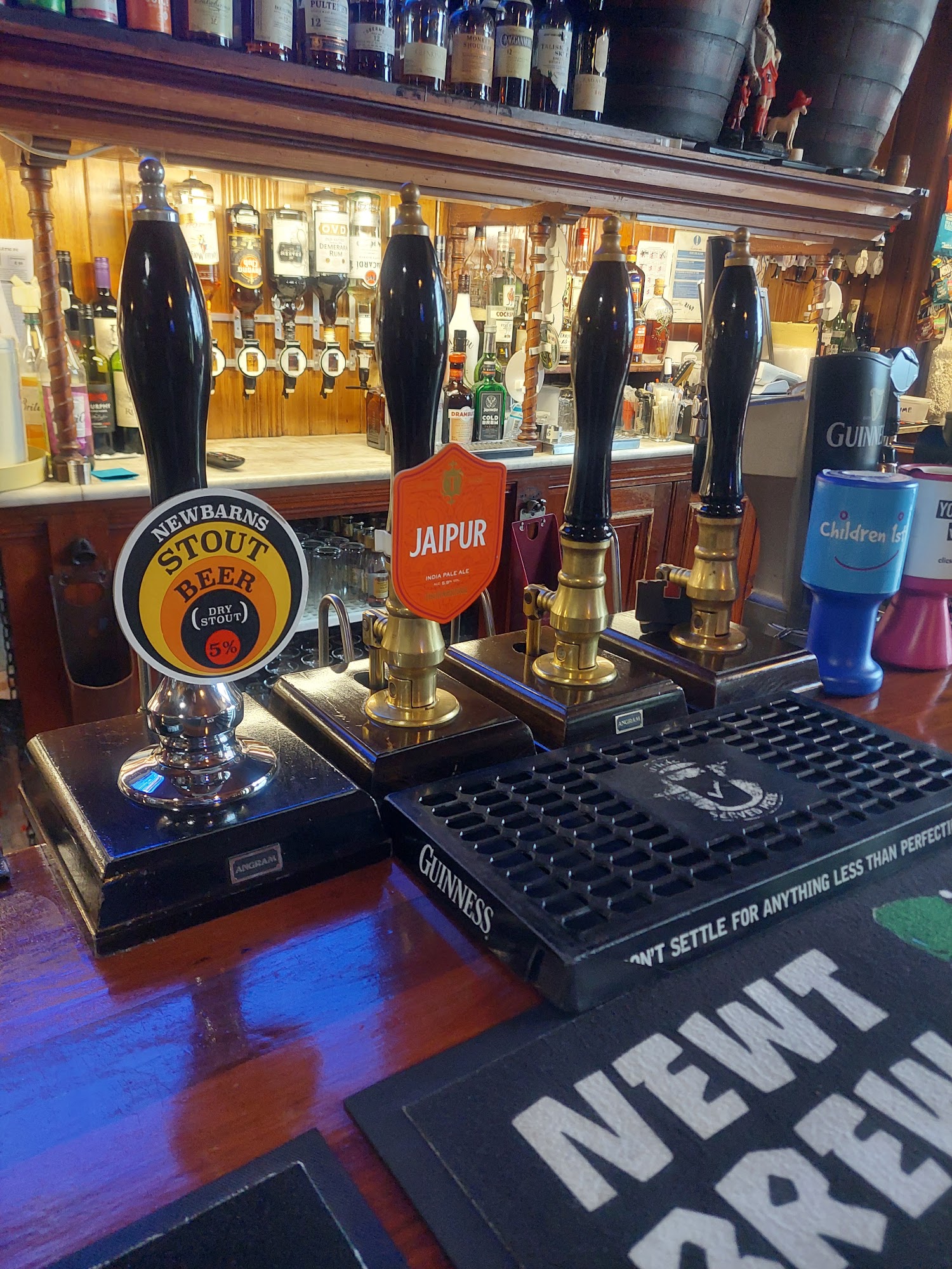 Staggs (The Volunteer Arms)