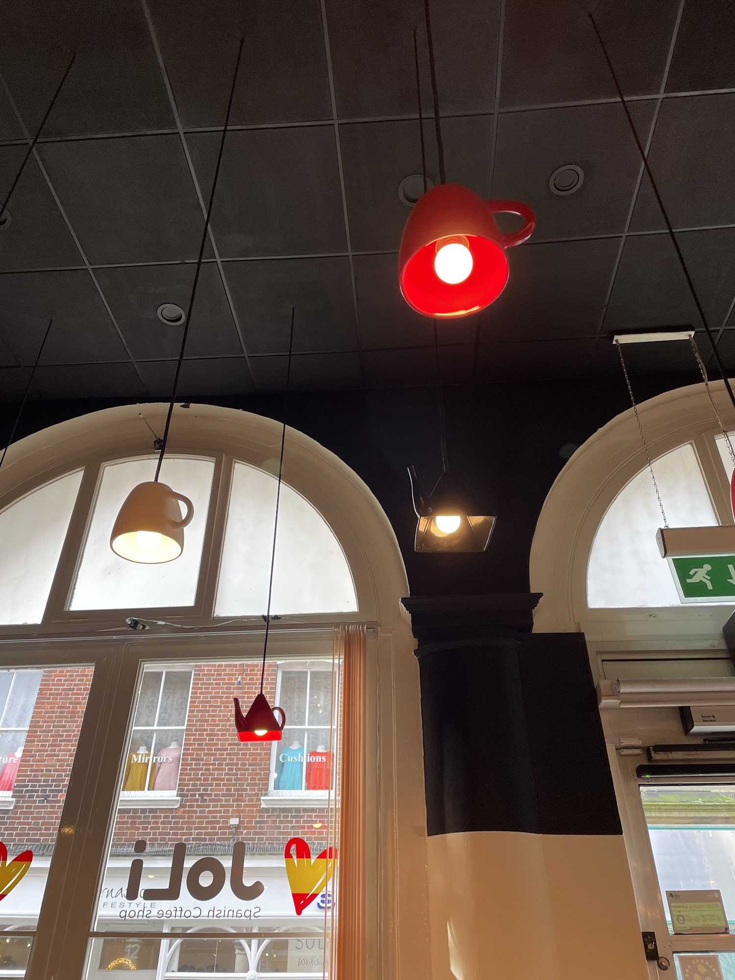 Joli spanish coffee shop