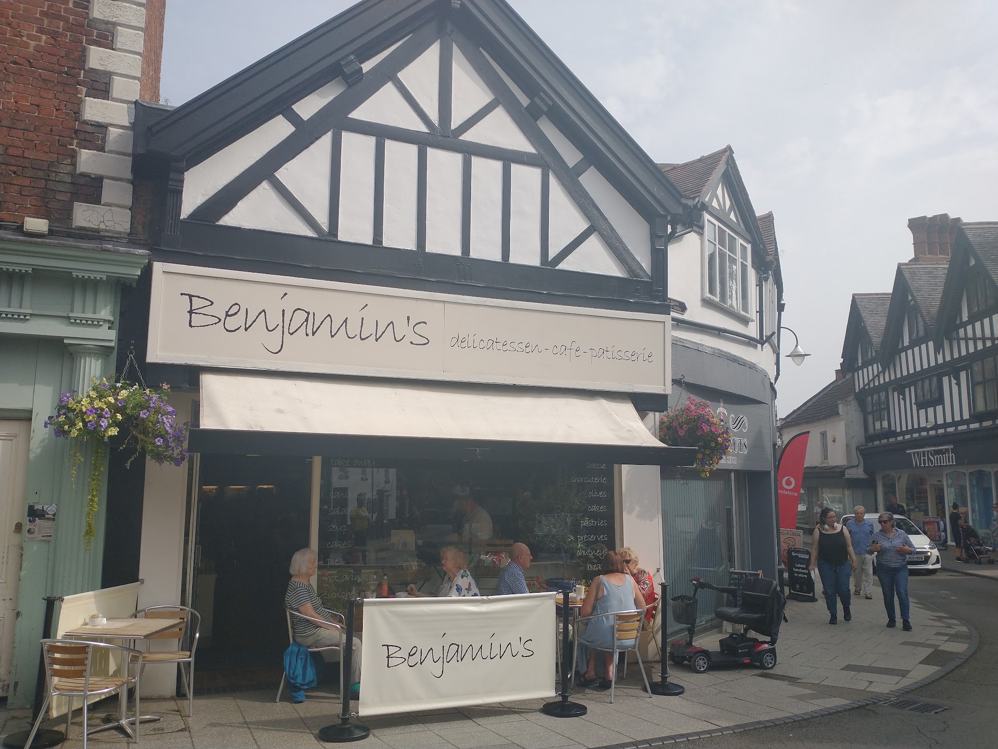 Benjamin's Deli & Cafe
