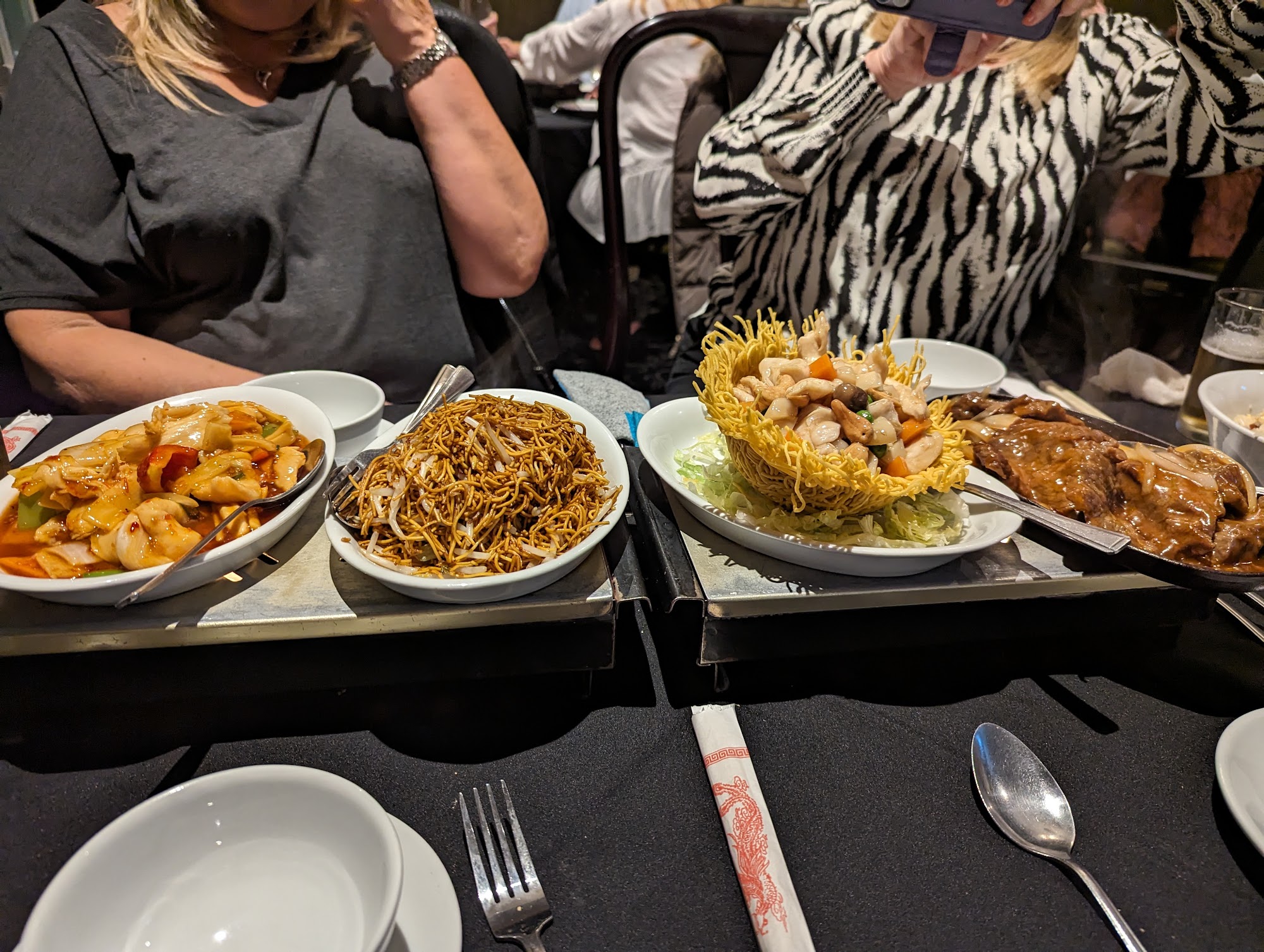 Jamps Wine Bar and Cantonese Restaurant