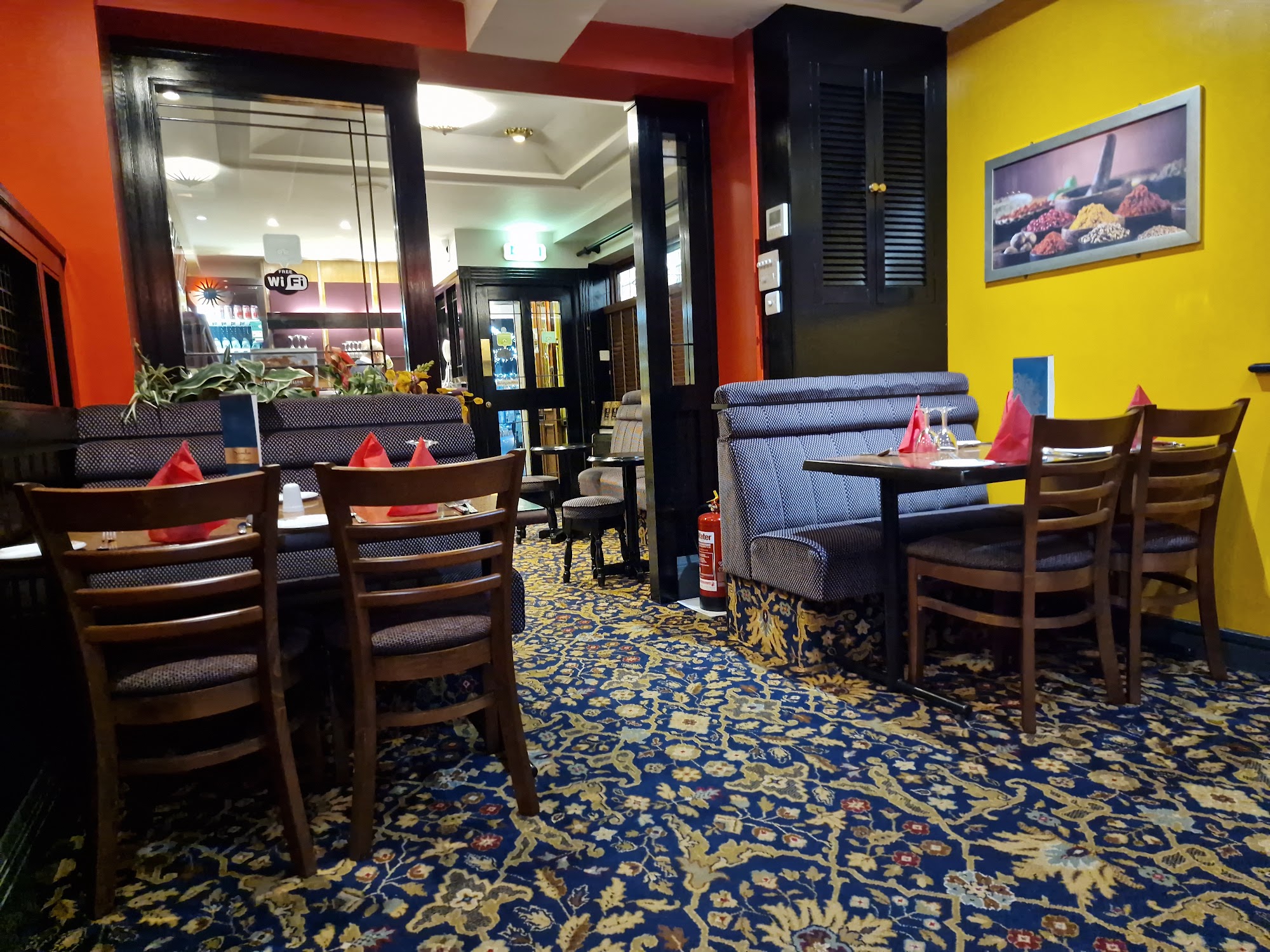 Simla Tandoori