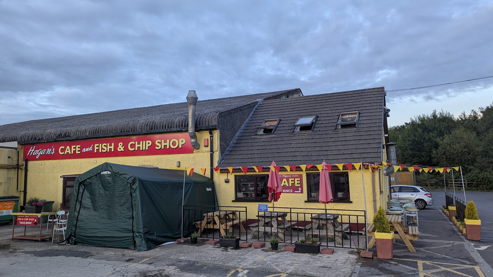 Hagans Cafe & Chip Shop