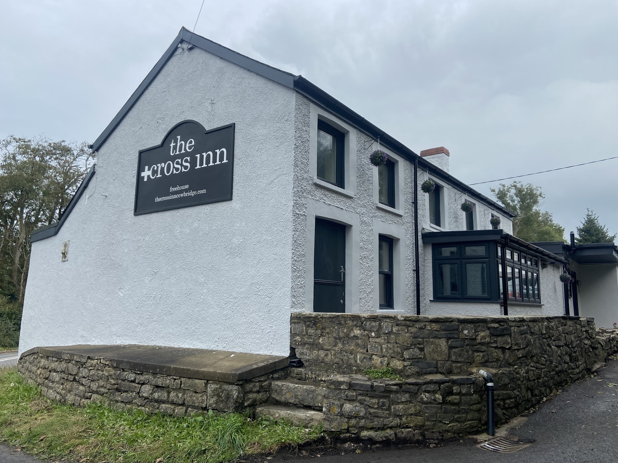 The Cross Inn