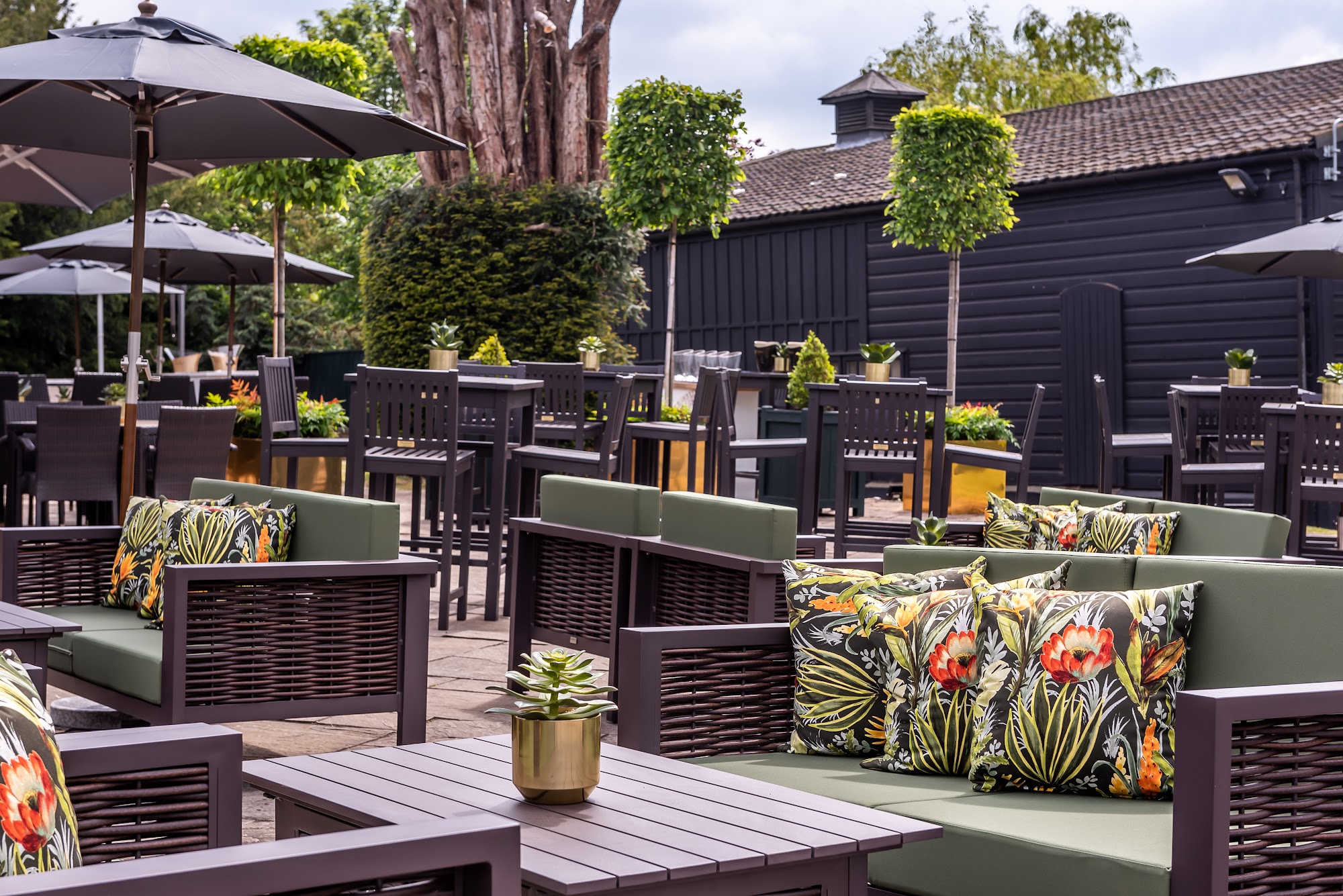 Lyttelton Arms