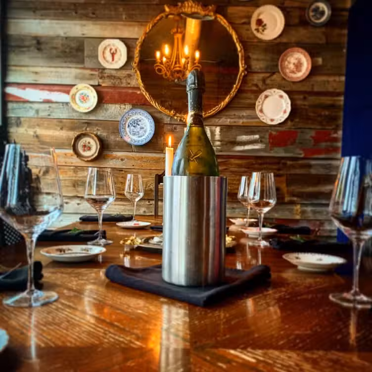 Photo credit: opentable