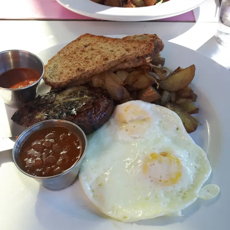 Photo credit: opentable