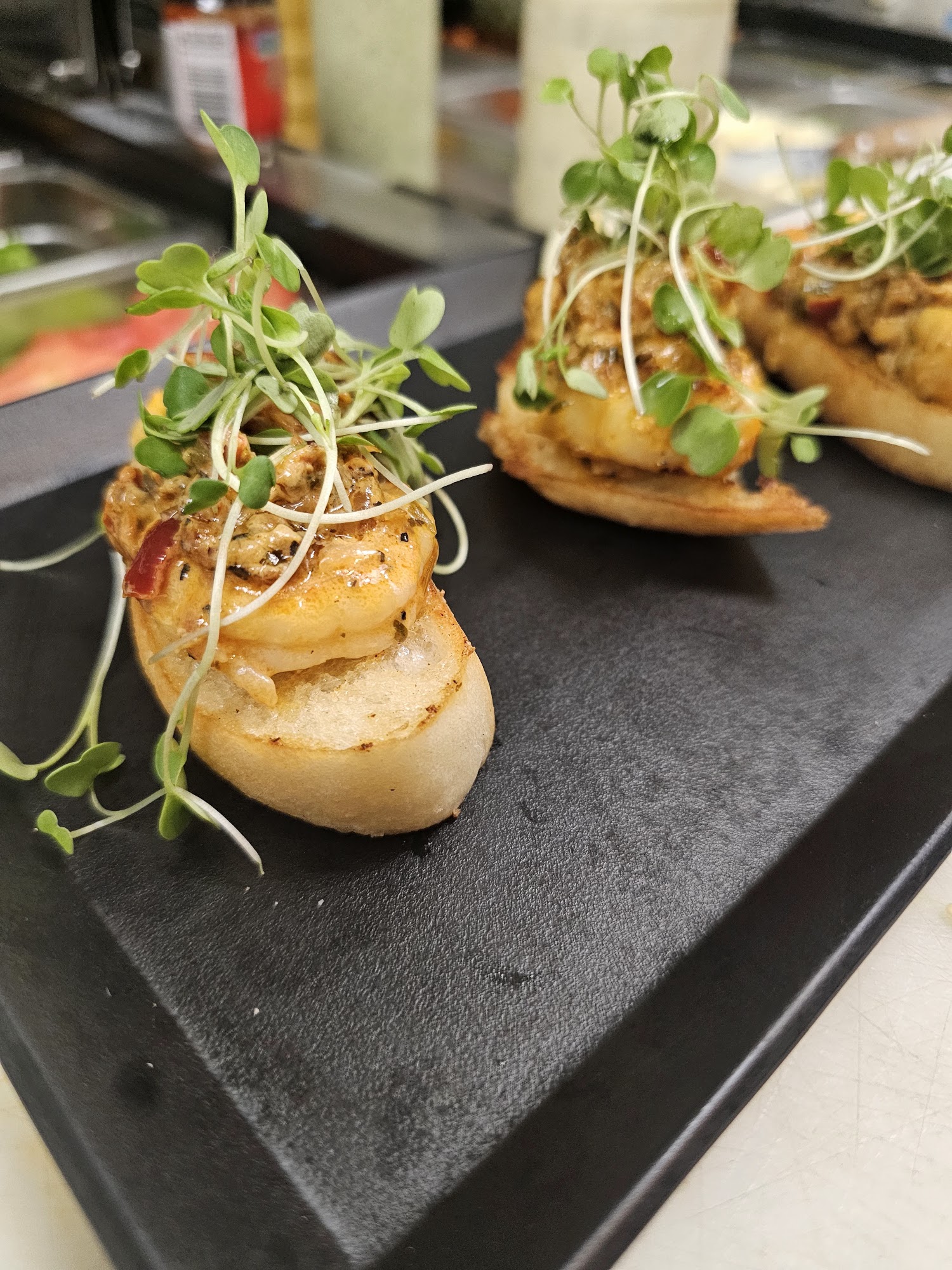 Oilympic Restaurant & Lounge Menu