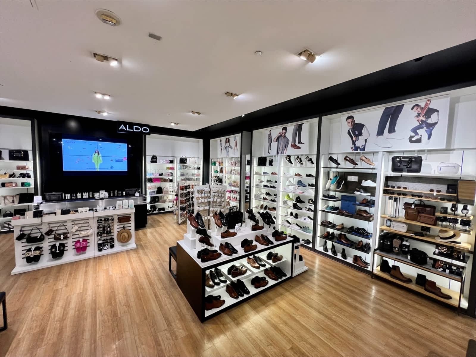 Photo credit: yellowpages.ca