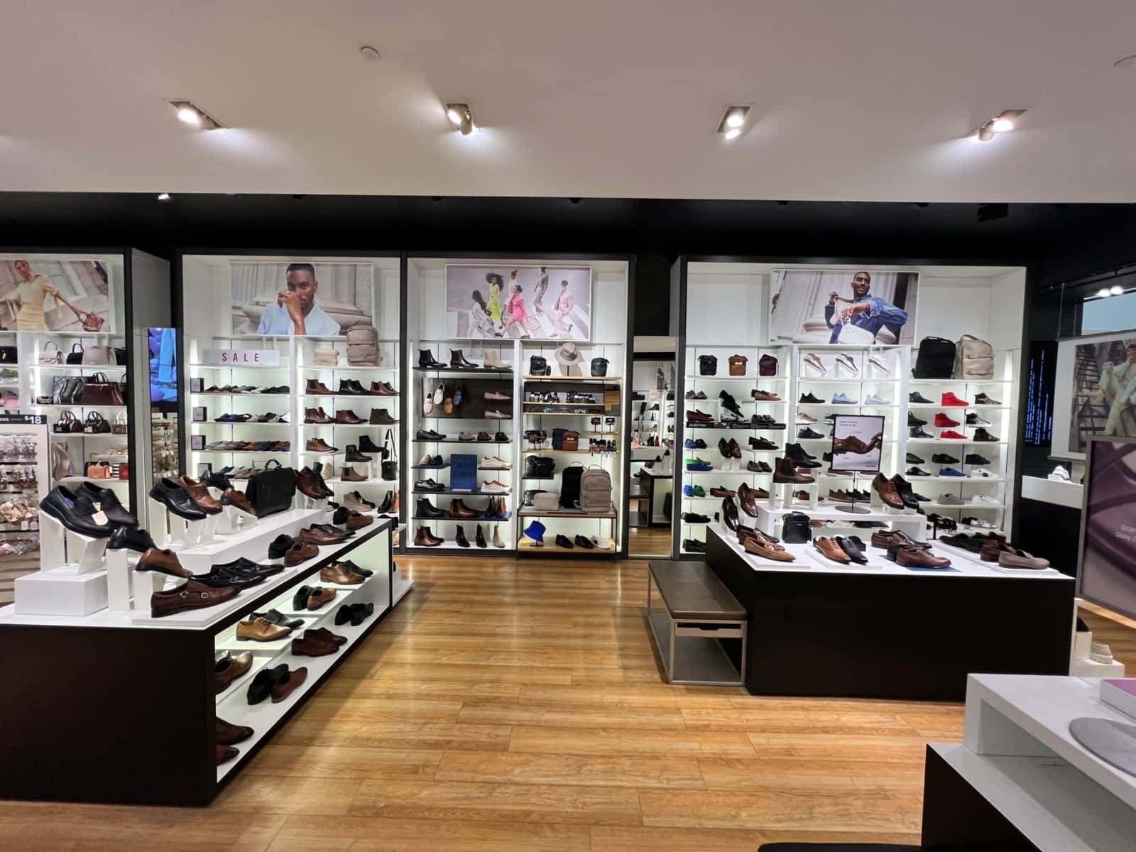 Photo credit: yellowpages.ca