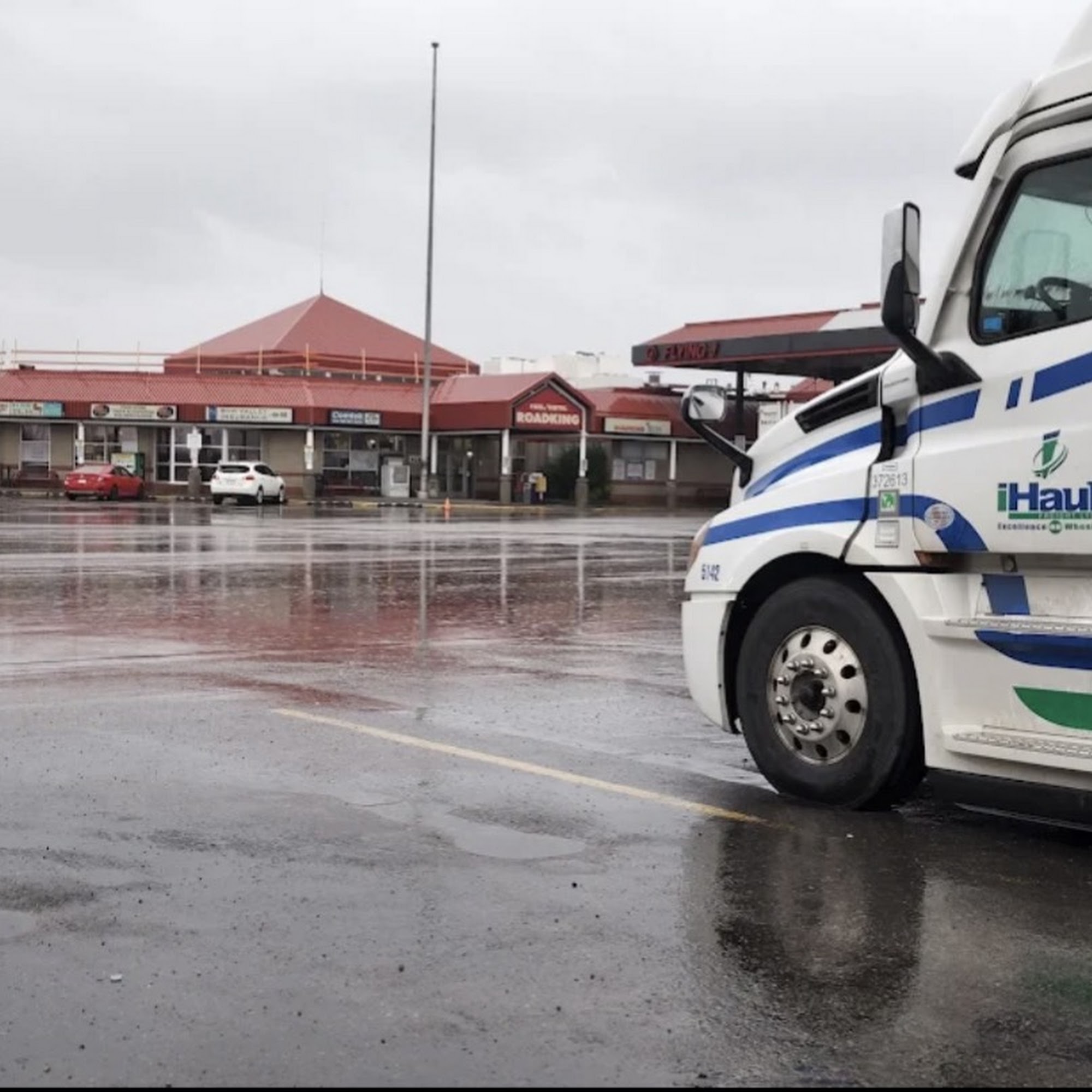 Huge Truck Centre Inc